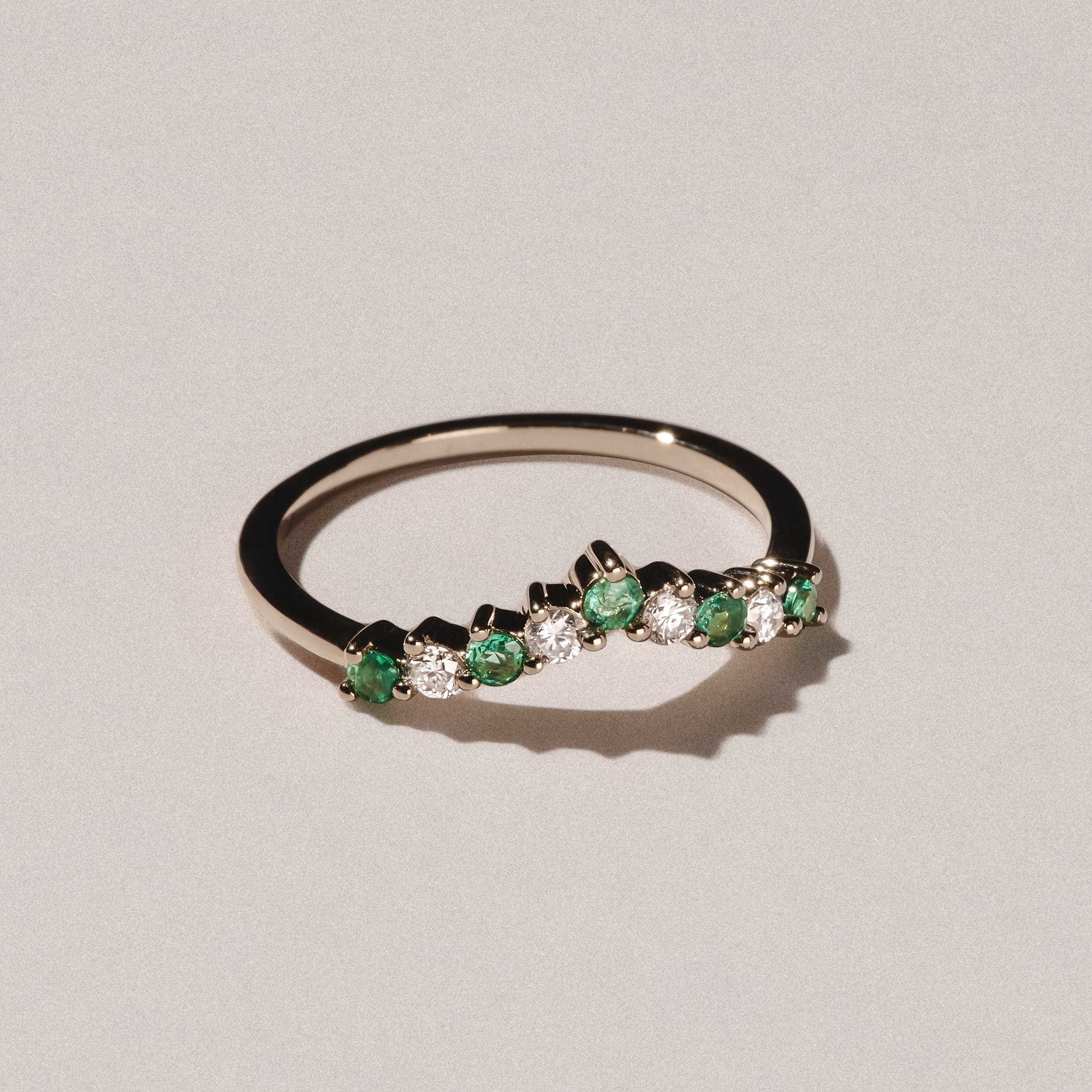WISHBONE Starlit Emerald and Lab Diamond Wishbone Ring in 9K Yellow Gold