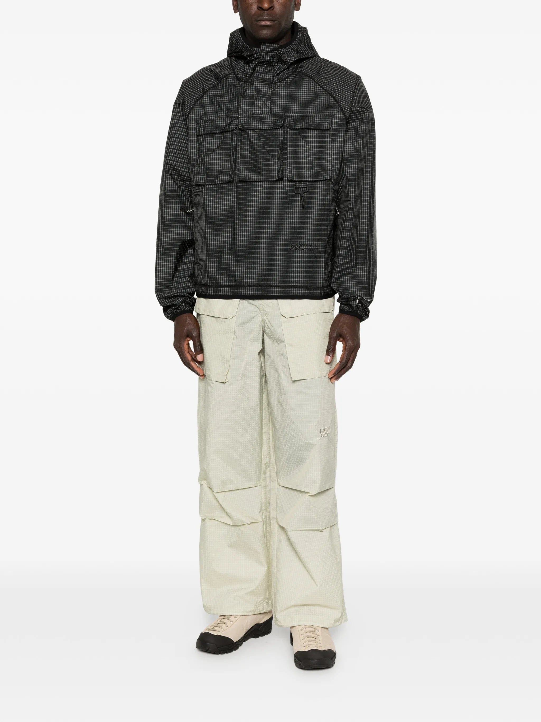 RC Outdoor Supply beige cargo pants