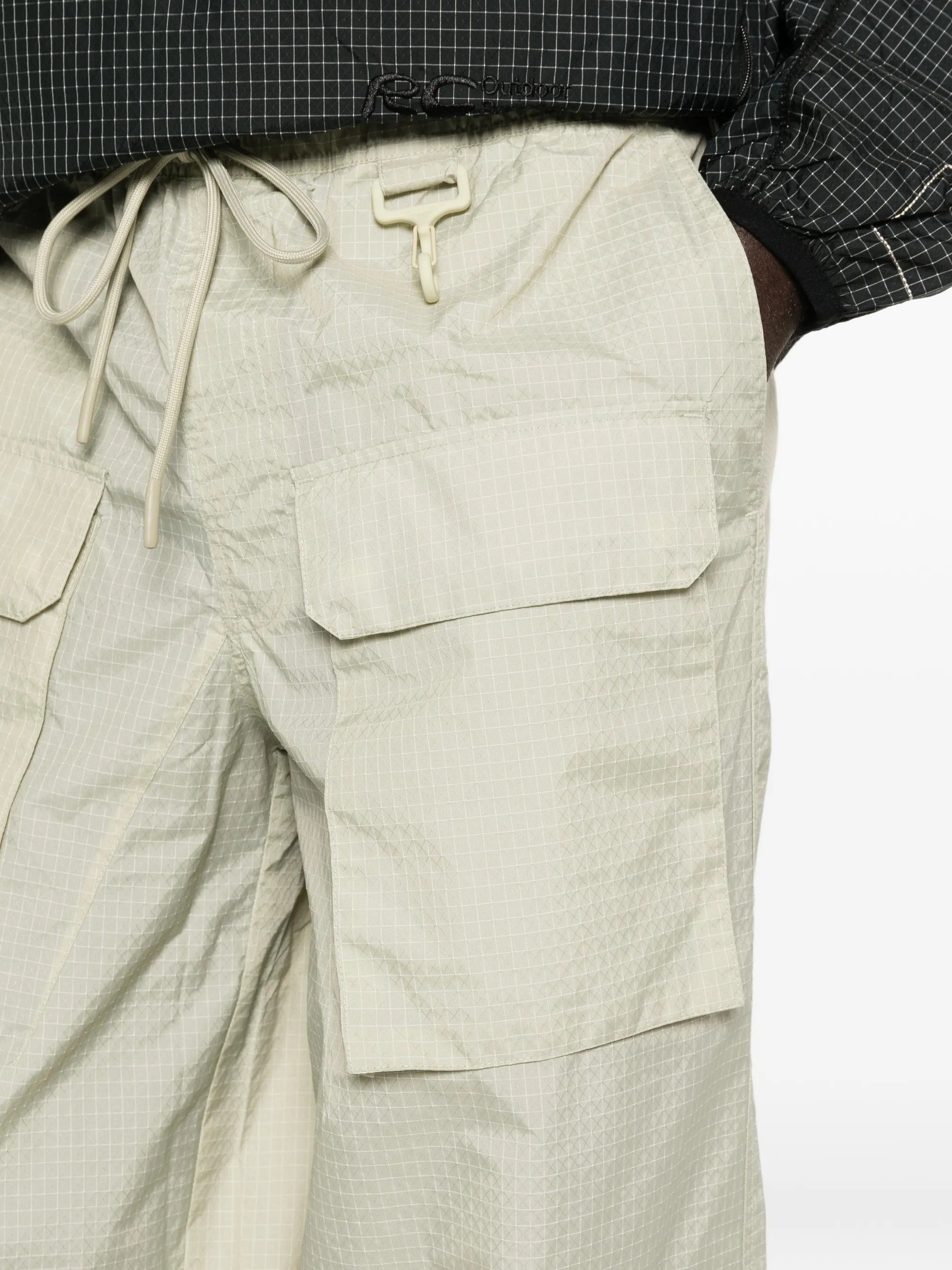 RC Outdoor Supply beige cargo pants
