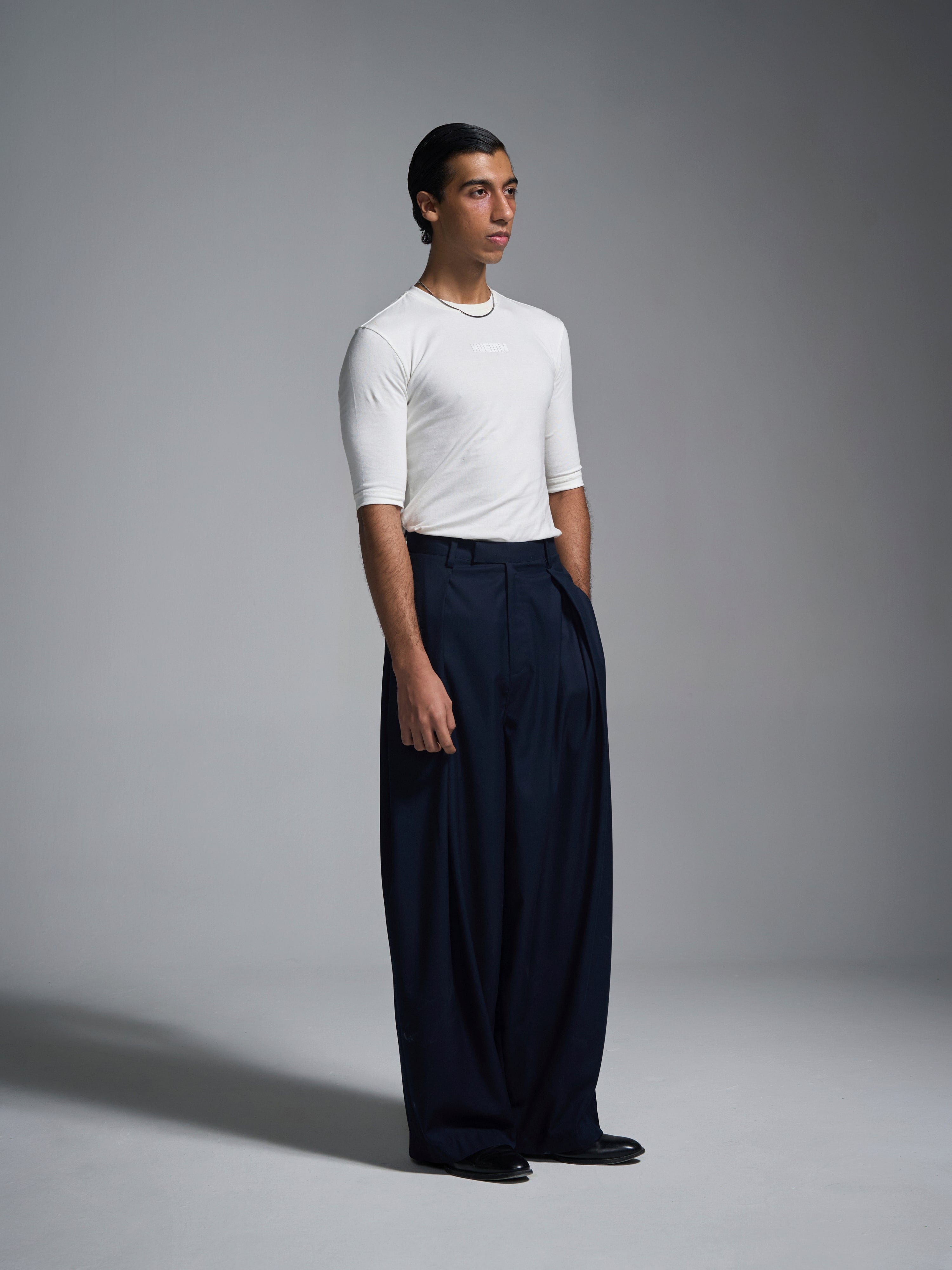 Blue Pleated barrel pants - Navy Blue