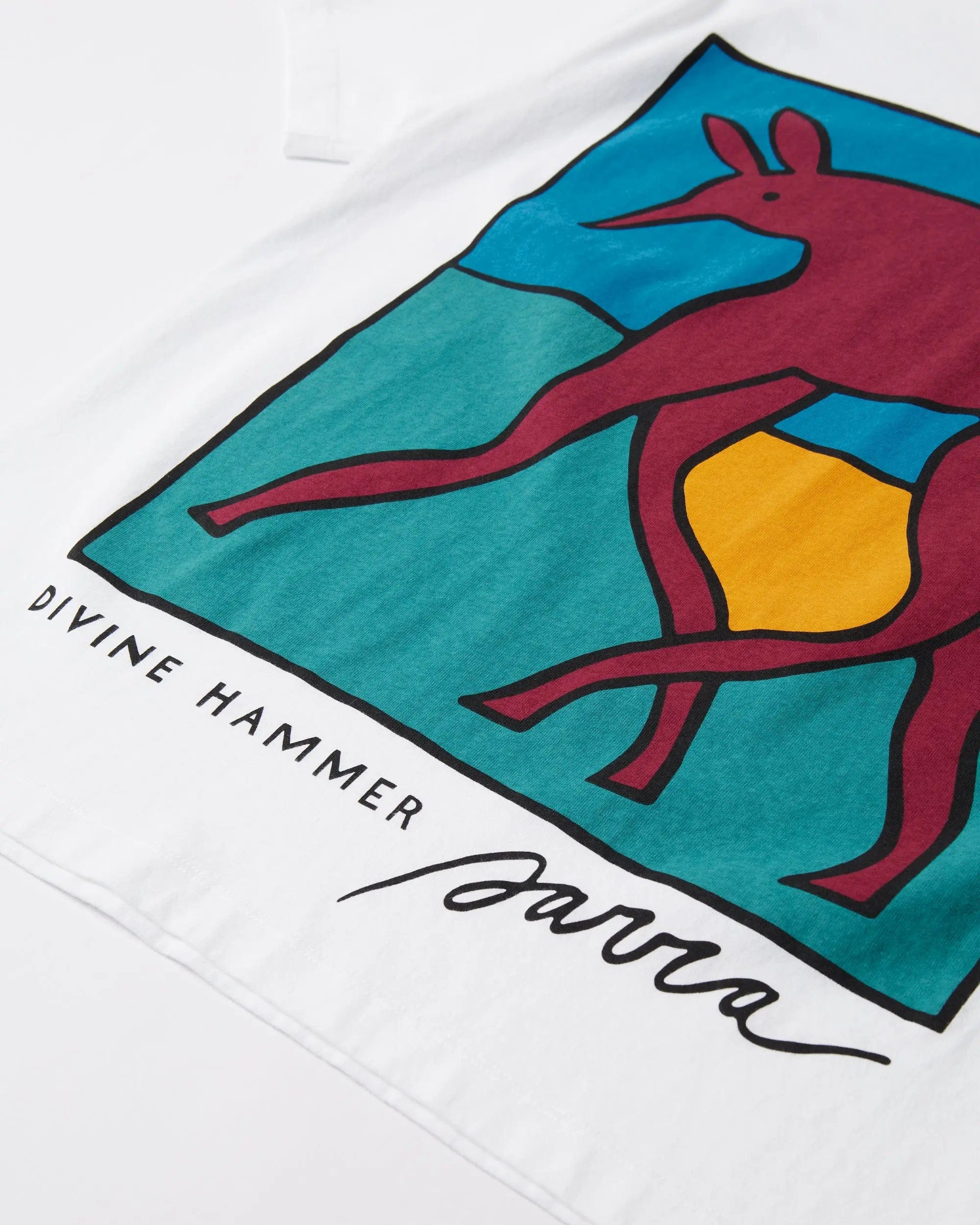 Byparra Bear Dog Hammer T - Shirt (White)