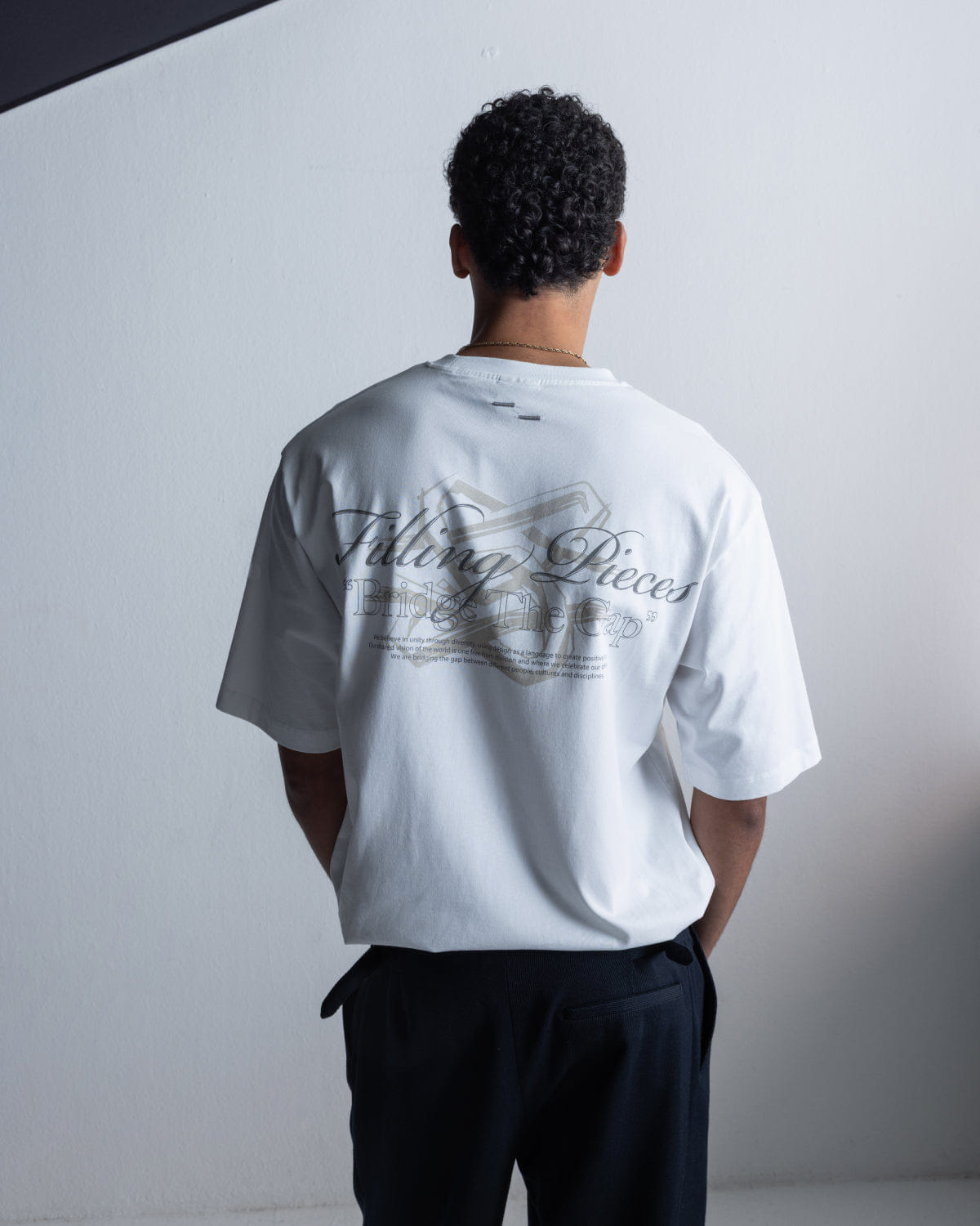Trend Maven T - Shirt Boxy Bridge the Gap White