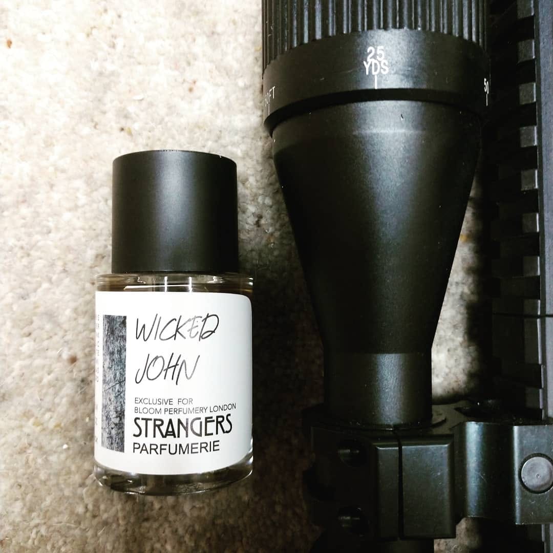 Strangers Parfumerie Wicked John