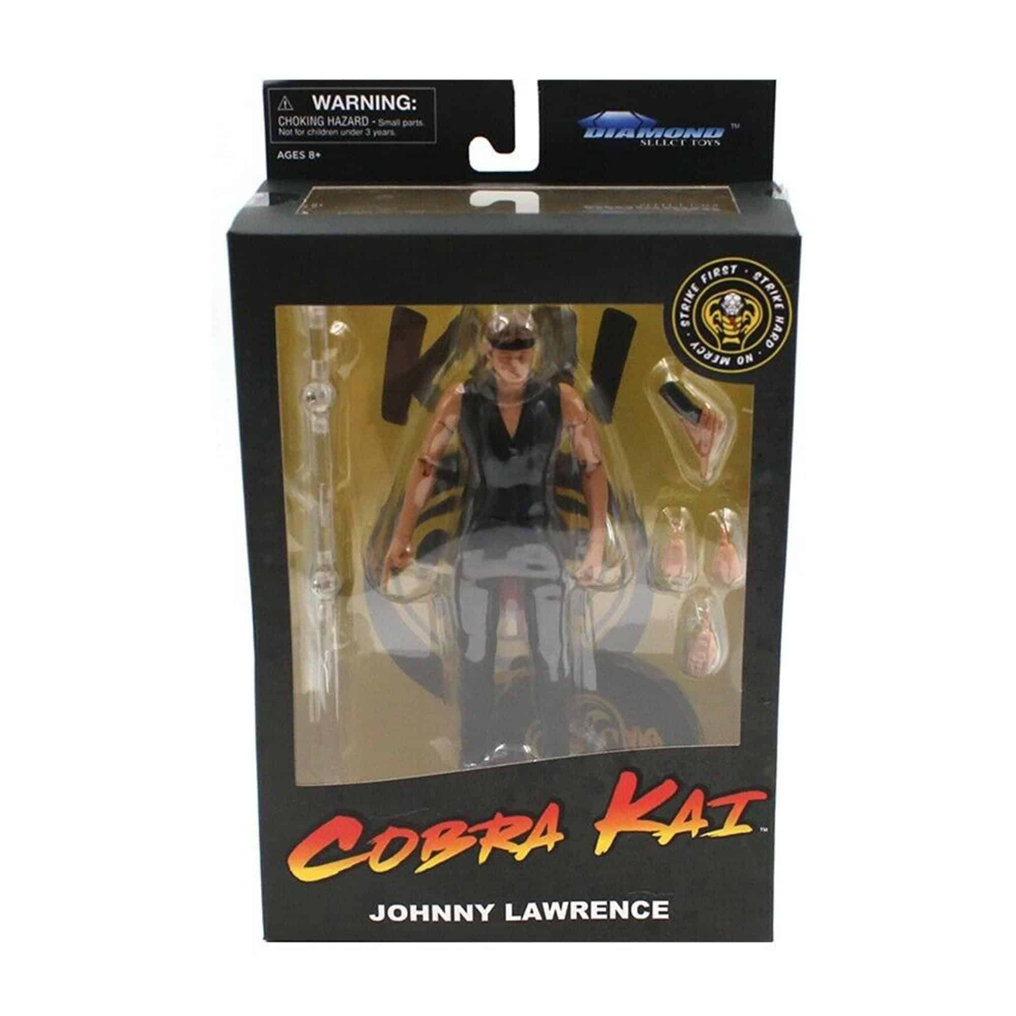 Diamond Select Cobra Kai: Select – John Kreese Deluxe Action Figure & Johny Lawrence Bundle of 2 Figures (18 cm)