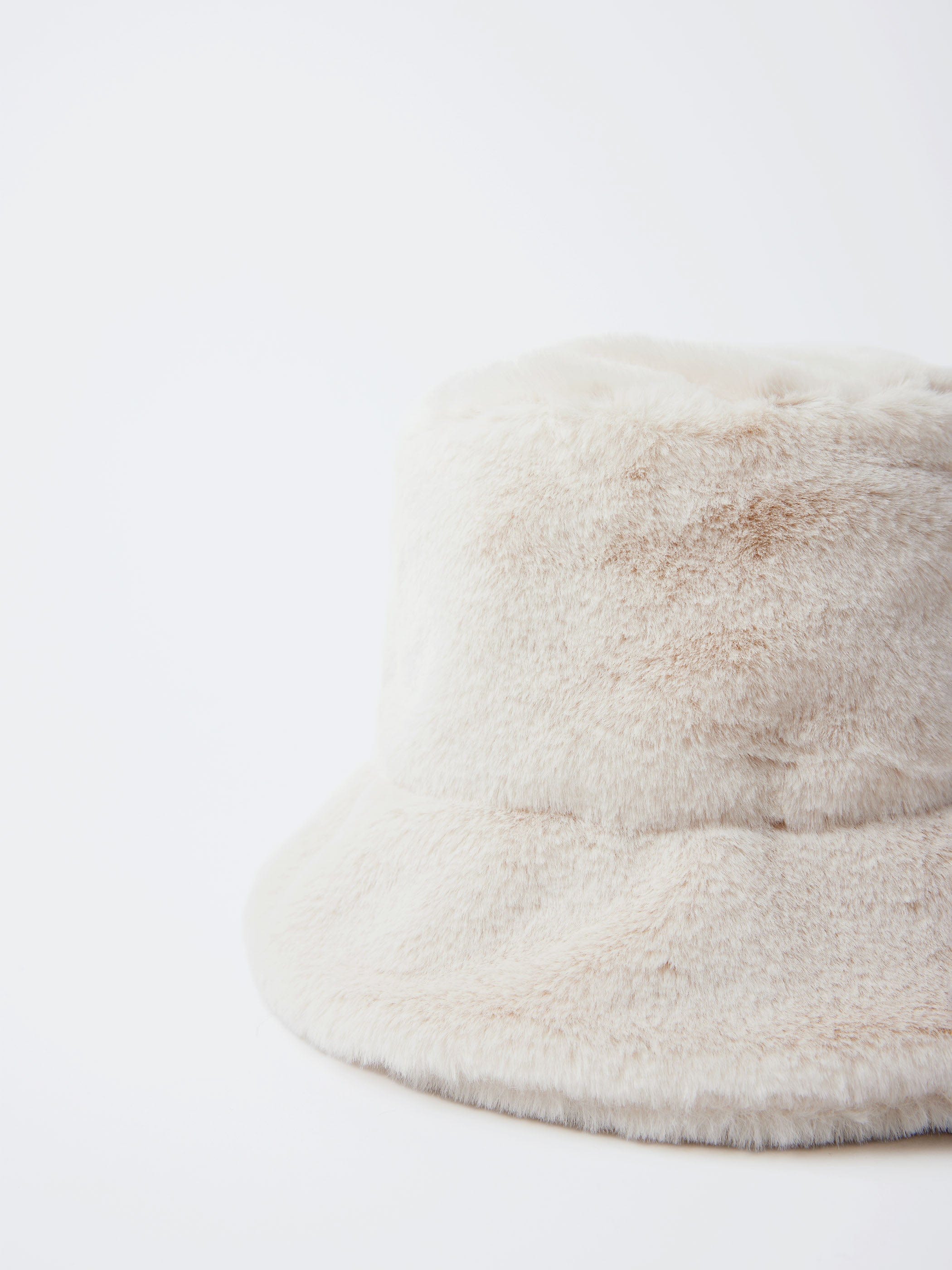 FAUX FUR Eco Faux Fur Bucket Hat