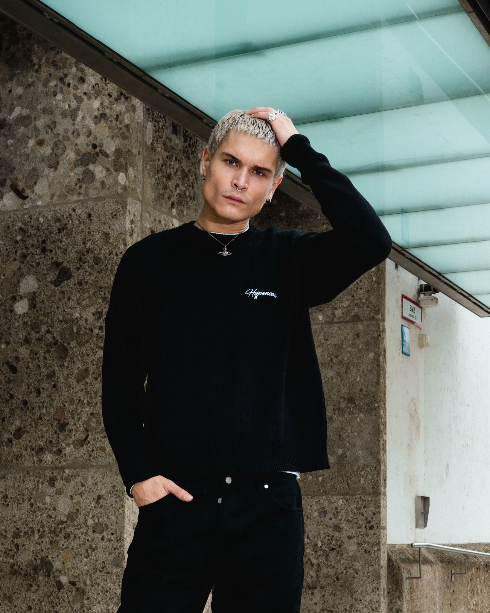 Knit Hypeneedz Basics Knit - Pullover