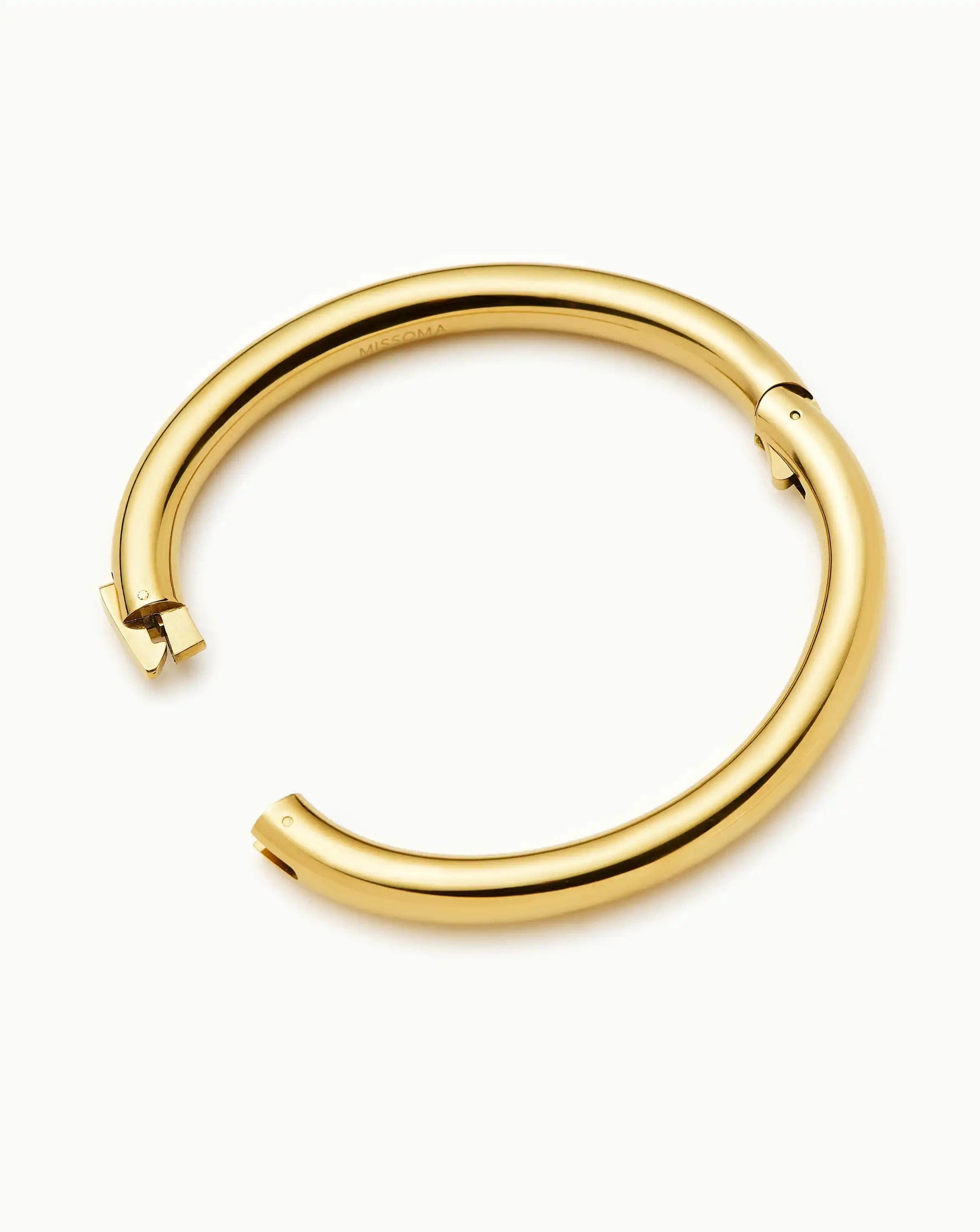 Missoma Chunky Round Hinged Bangle | 18ct Gold Plated