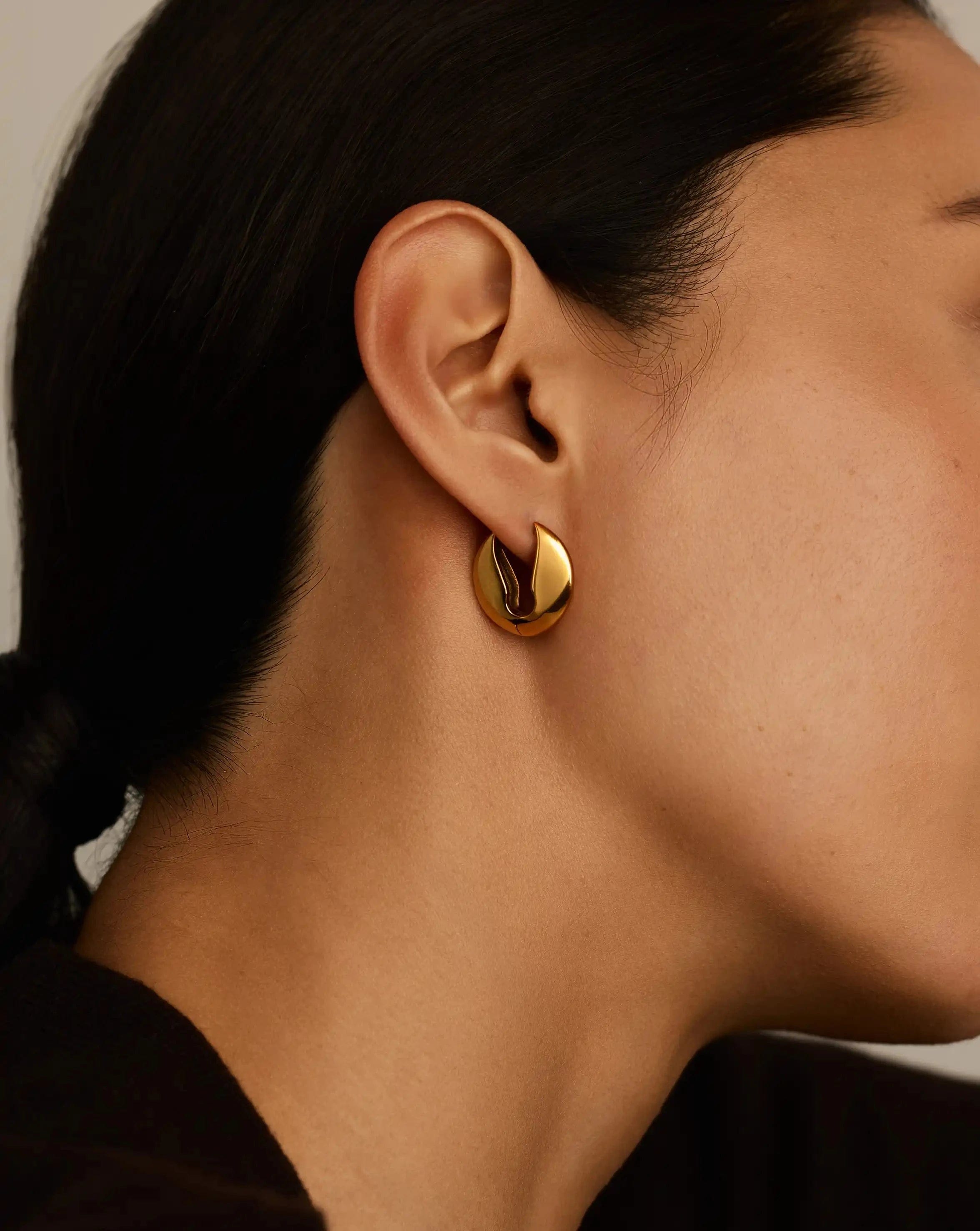 Missoma Pebble Hinged Hoop Earrings | 18ct Gold Plated