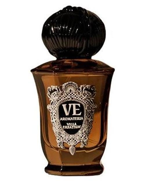 Villa Erbatium Red Velvet Saloon