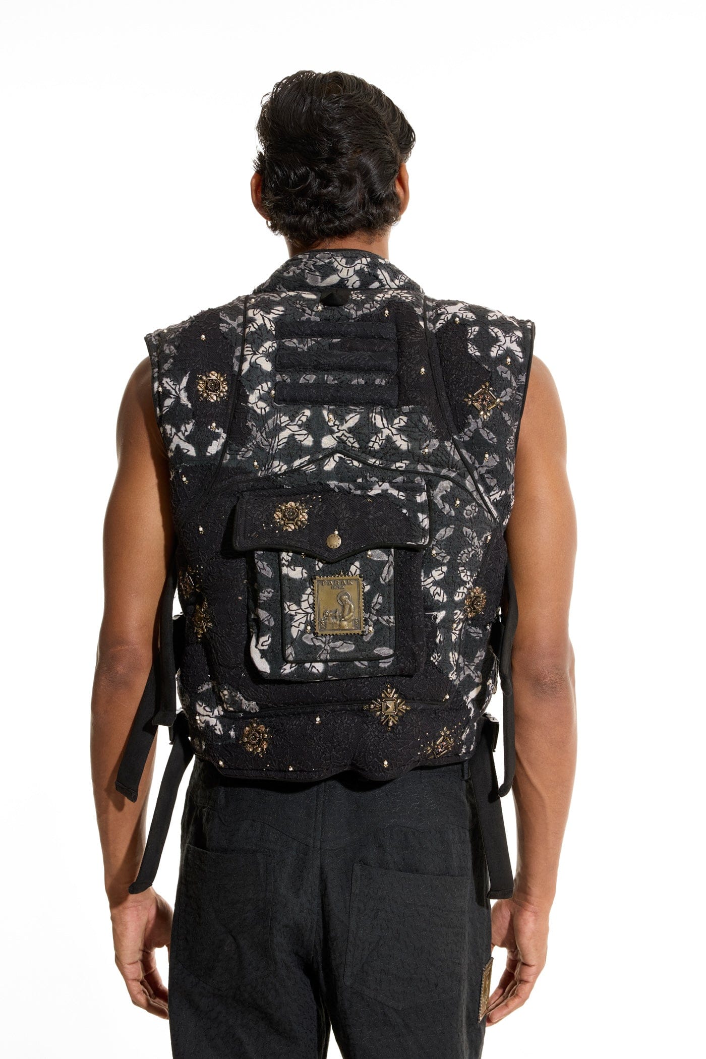 F A R A K Tactical Vest