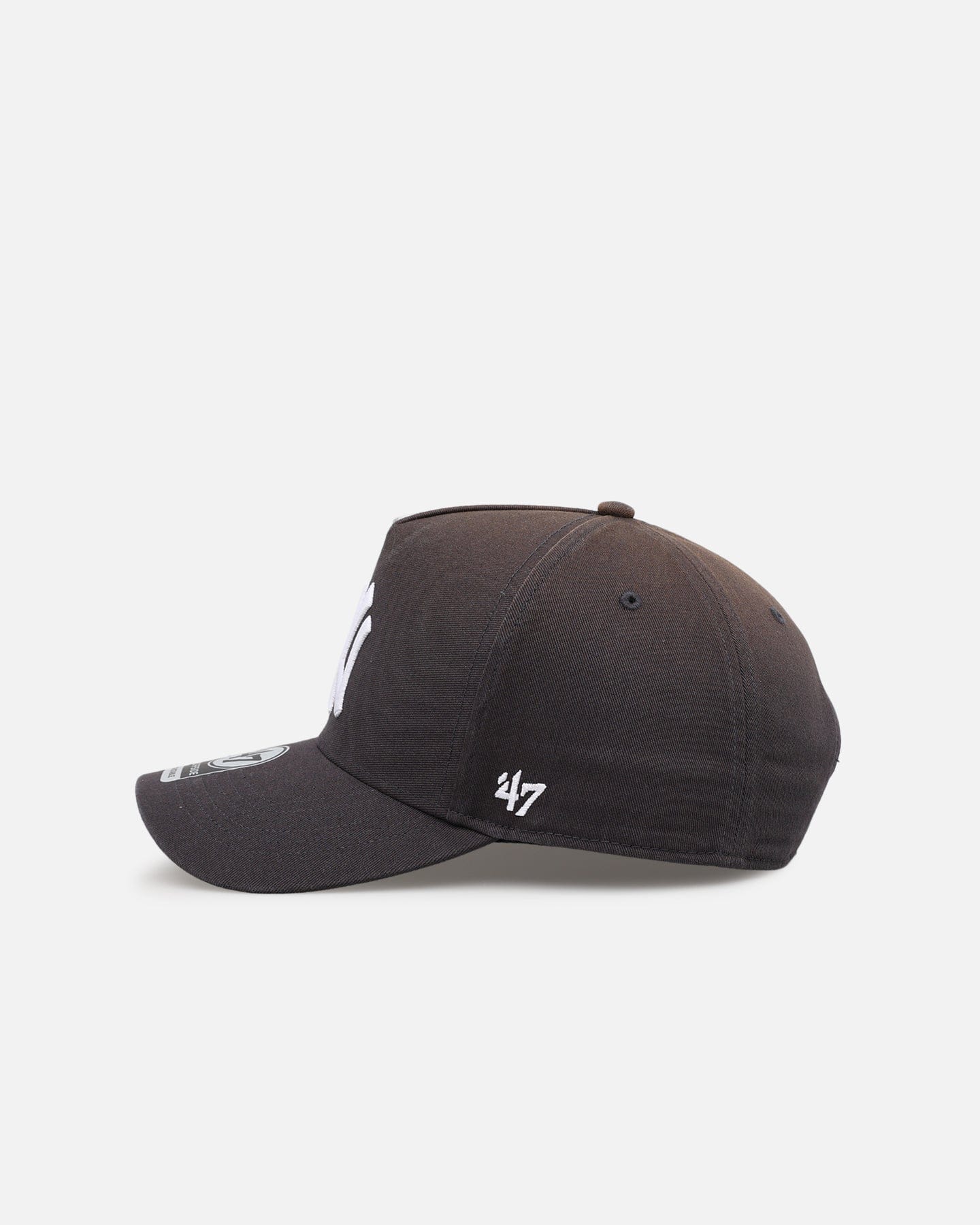 47 Brand New York Yankees Sun Fade in 47 Offside Snapback Charcoal