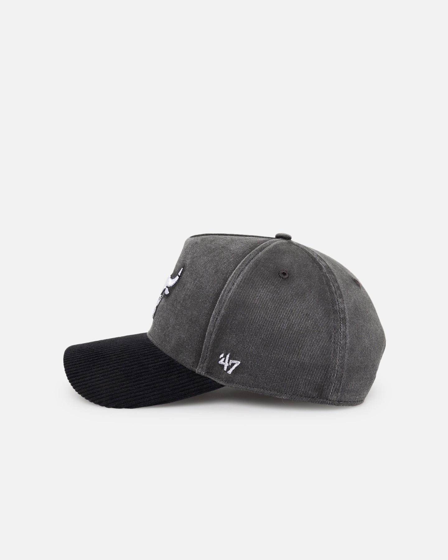 47 Brand Chicago Bulls Apollo Corduroy Offside DT Snapback Black