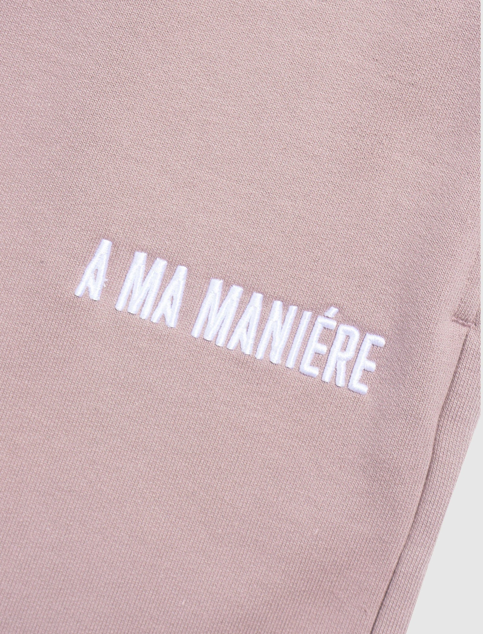 A MA Maniére AMM SWEATSHORT