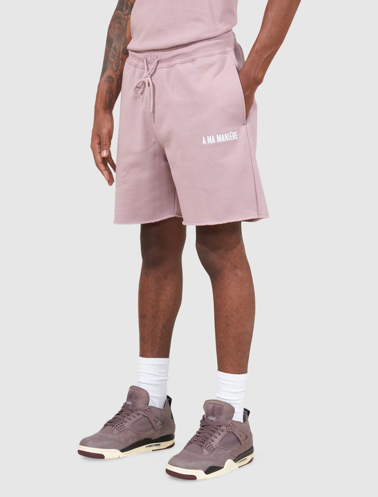 A MA Maniére AMM SWEATSHORT