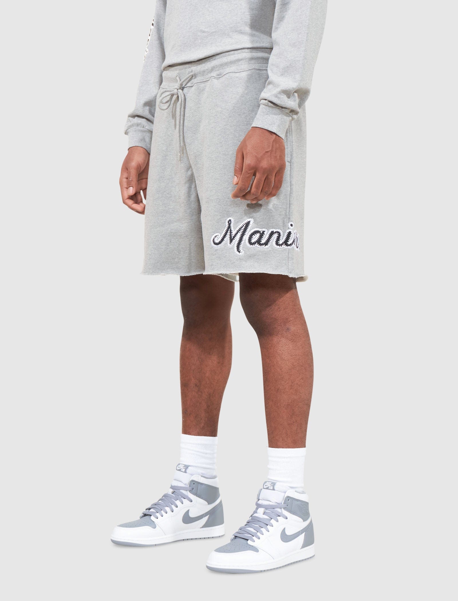 A MA Maniére AMM CURSIVE SWEATSHORT