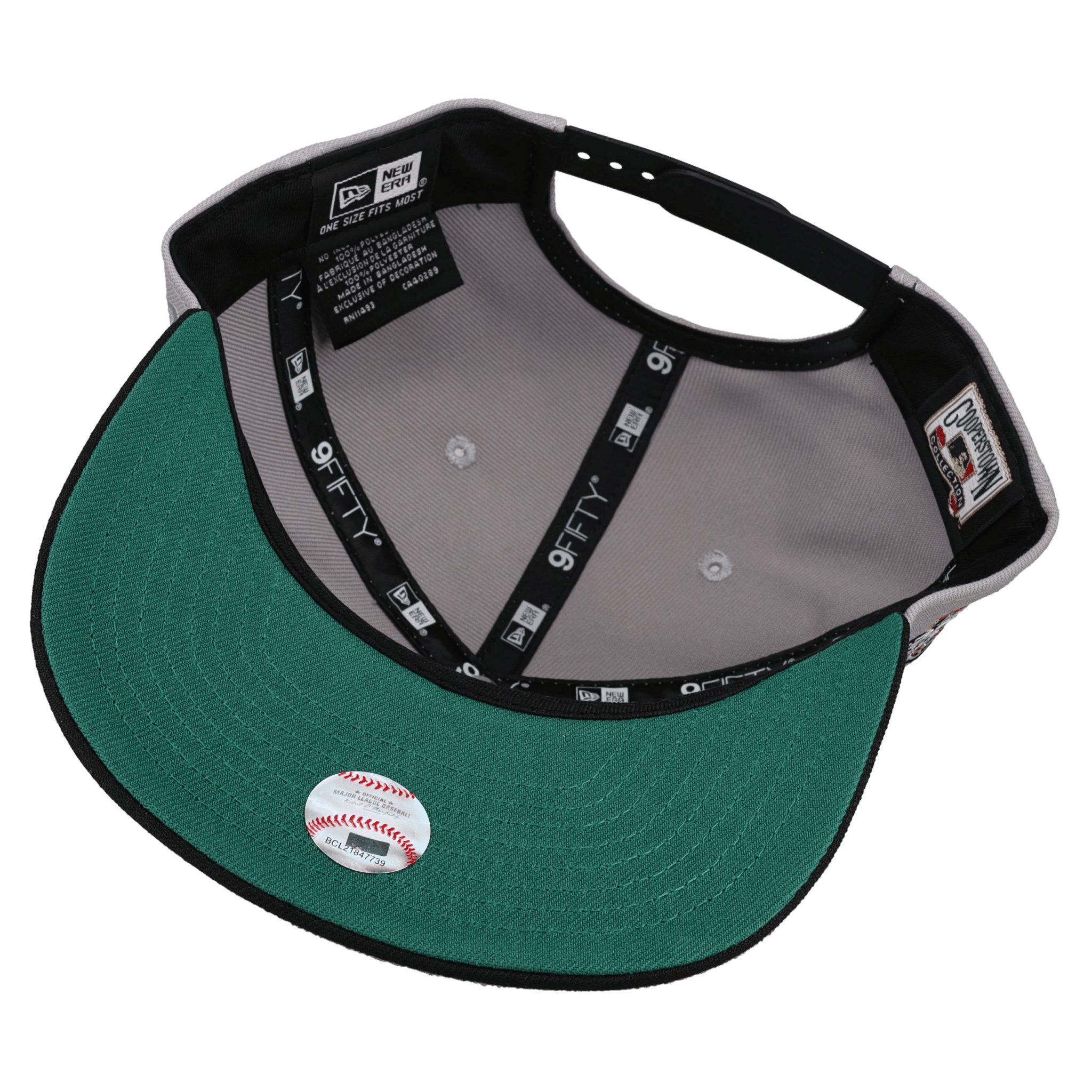 Chicago White Sox 2005 World Series Grey/Black 9Fifty A Frame Snapback Hat