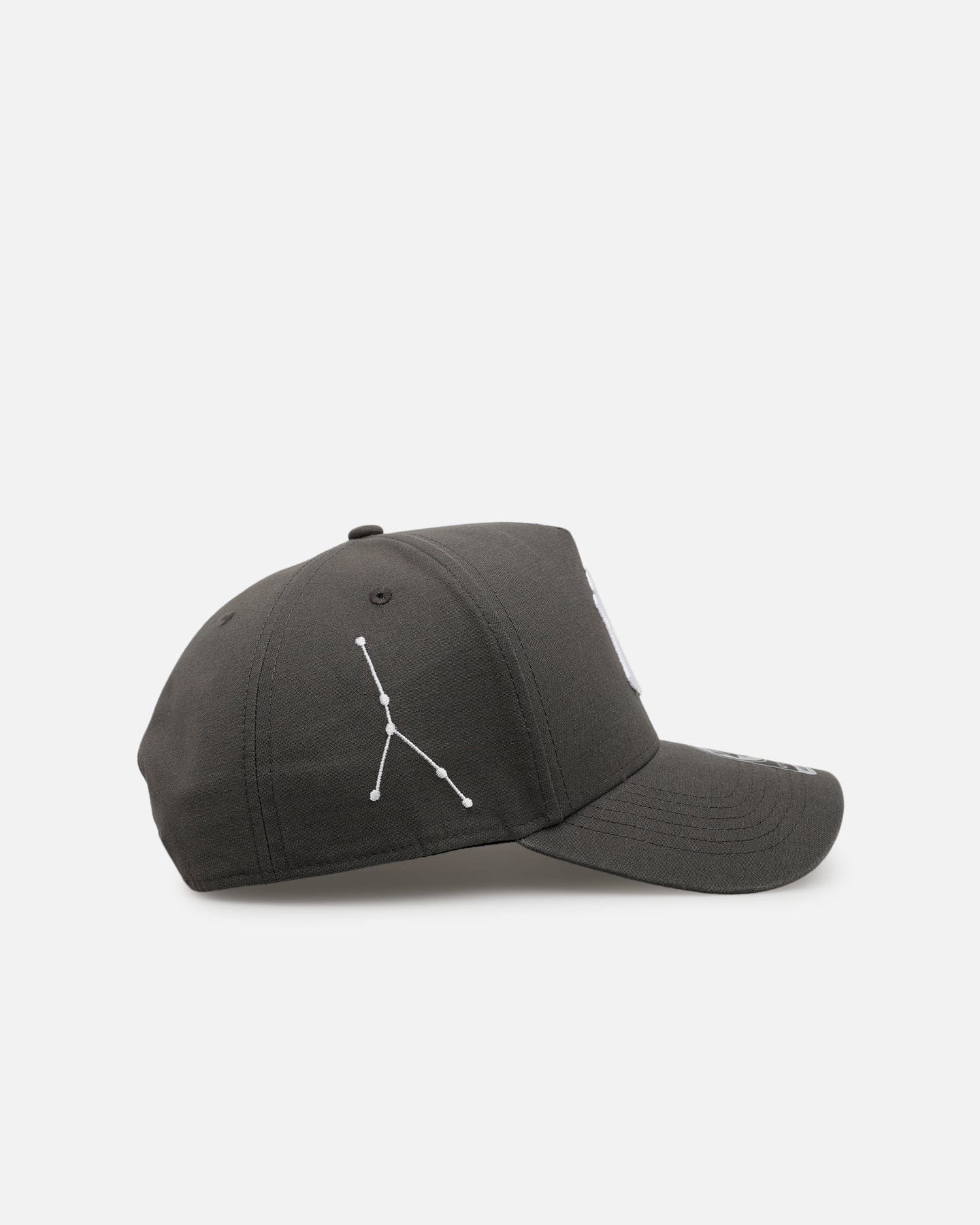 47 Brand New York Yankees Yankees Zodiac Cancer 47 Offside Snapback Charcoal