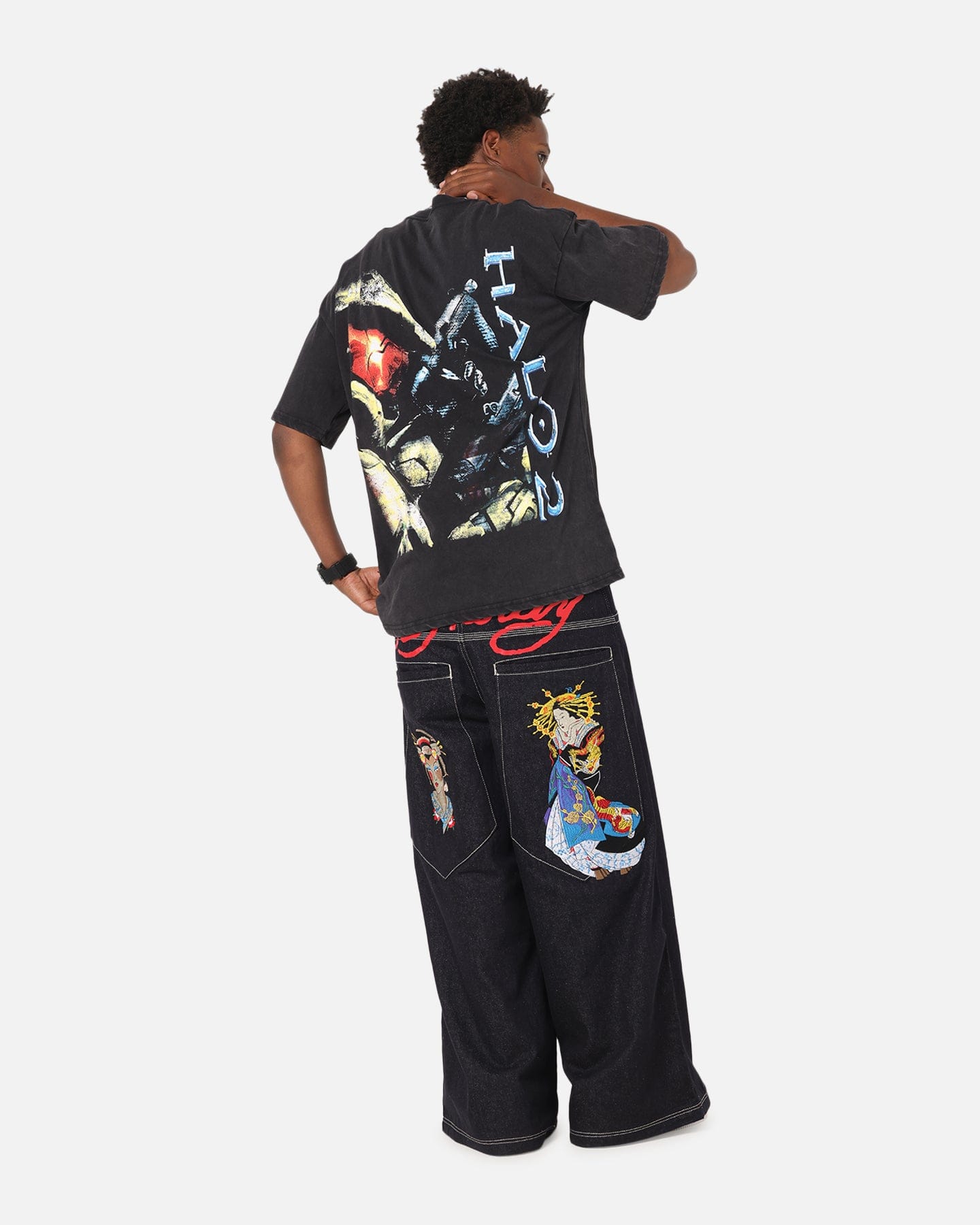 73studio x Halo Halo 2 Masterchief Vintage T - Shirt Off Black