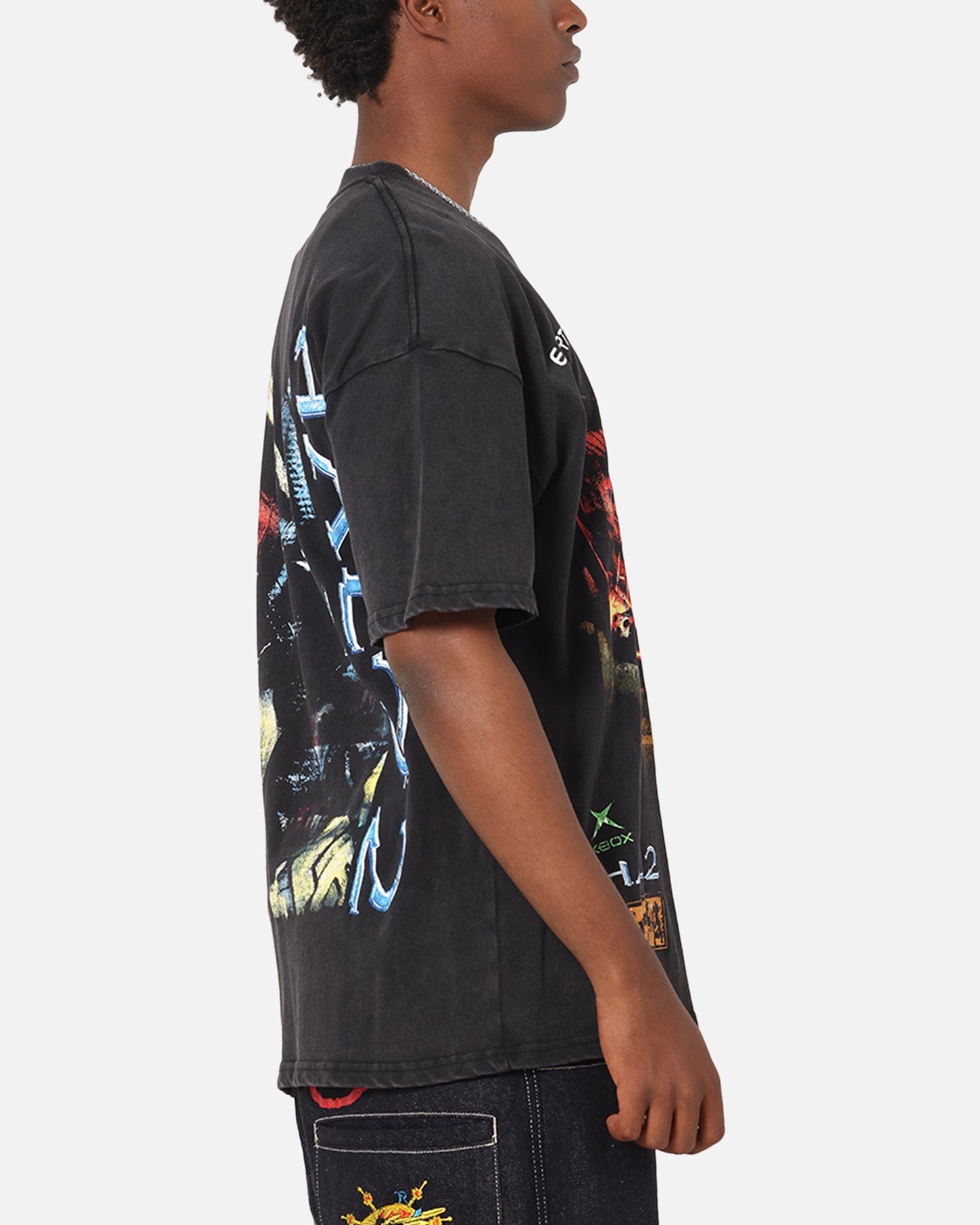 73studio x Halo Halo 2 Masterchief Vintage T - Shirt Off Black