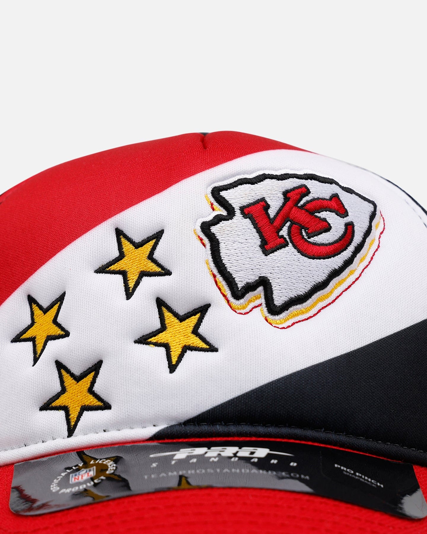 PRO Standard Kansas City Chiefs NFL Kickoff Trucker Snapback Black/Red