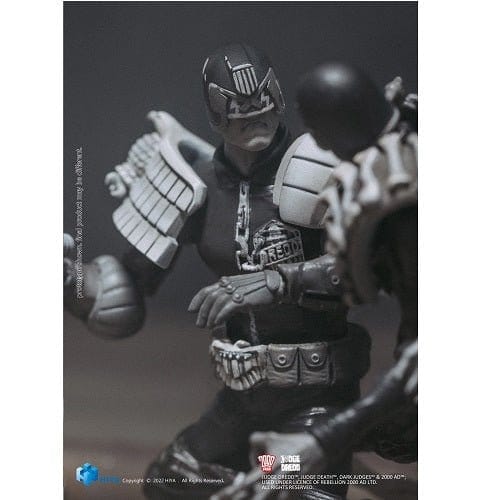Hiya Toys SDCC 2022 Judge Dredd VS Judge Death Black & White 1/18 Scale Figure 2 Pack