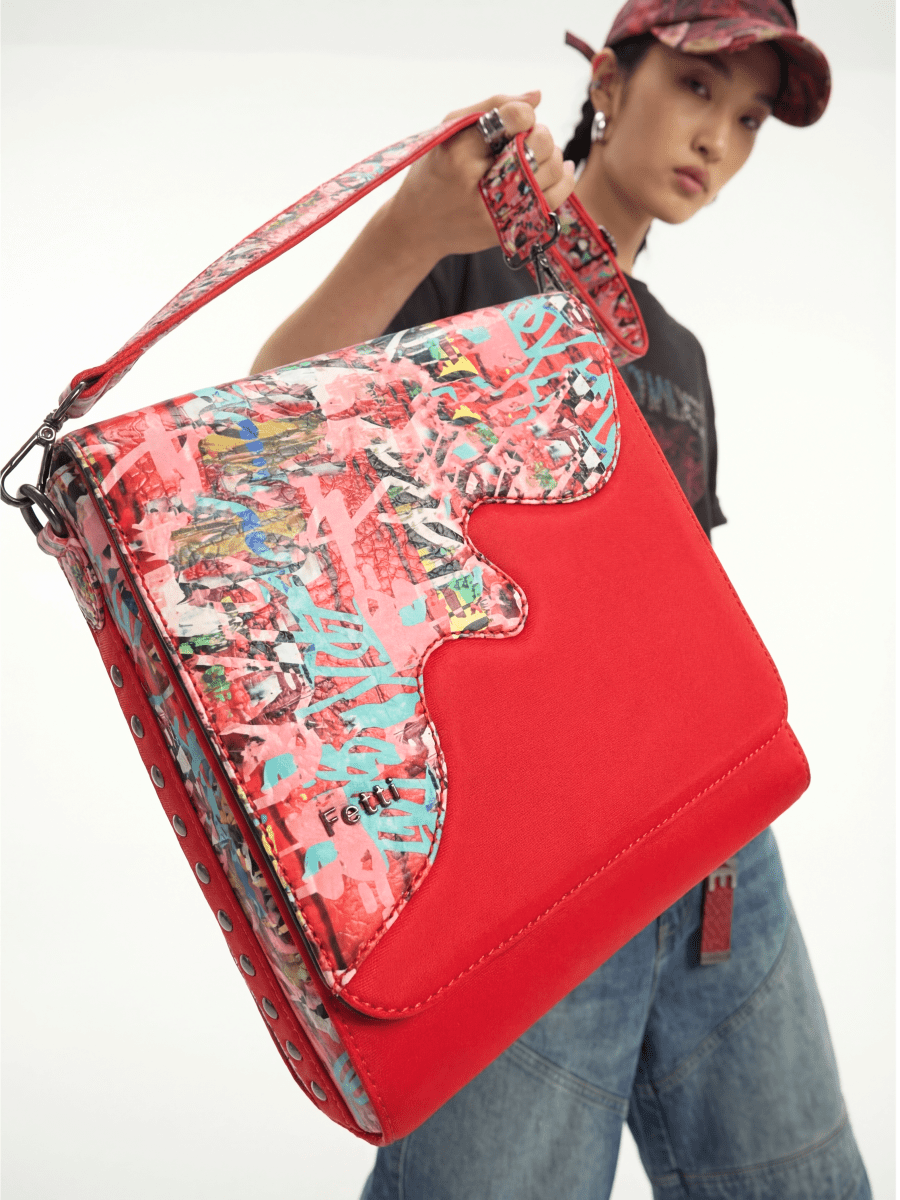 FETTI Graffld Street Messenger Bag - Unisex