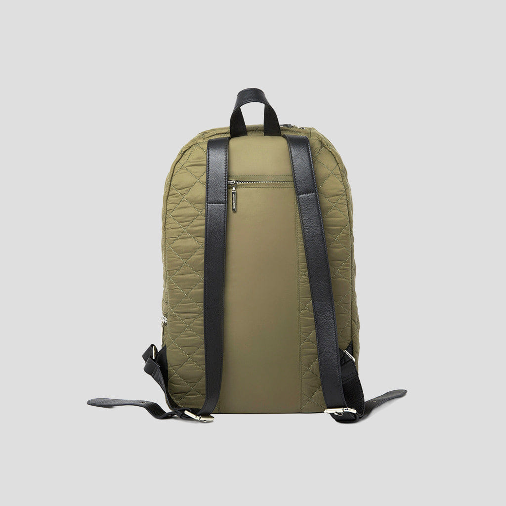 Classic amongst few - Classic Backpack (Olive)