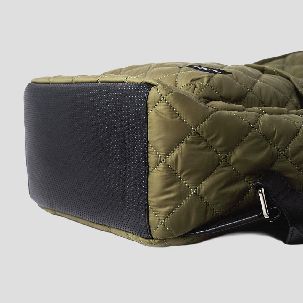 Classic amongst few - Classic Backpack (Olive)