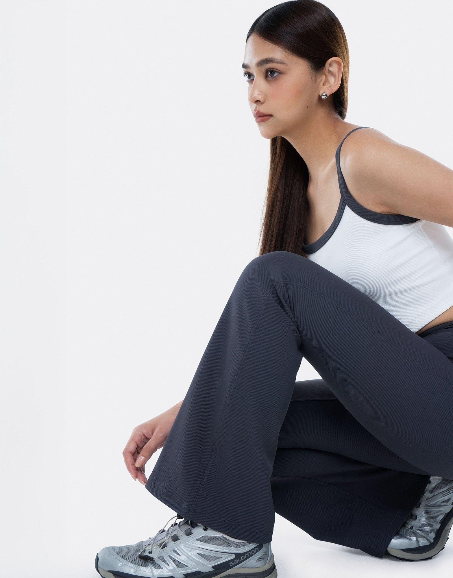 Cheak Off Duty Flare Leggings