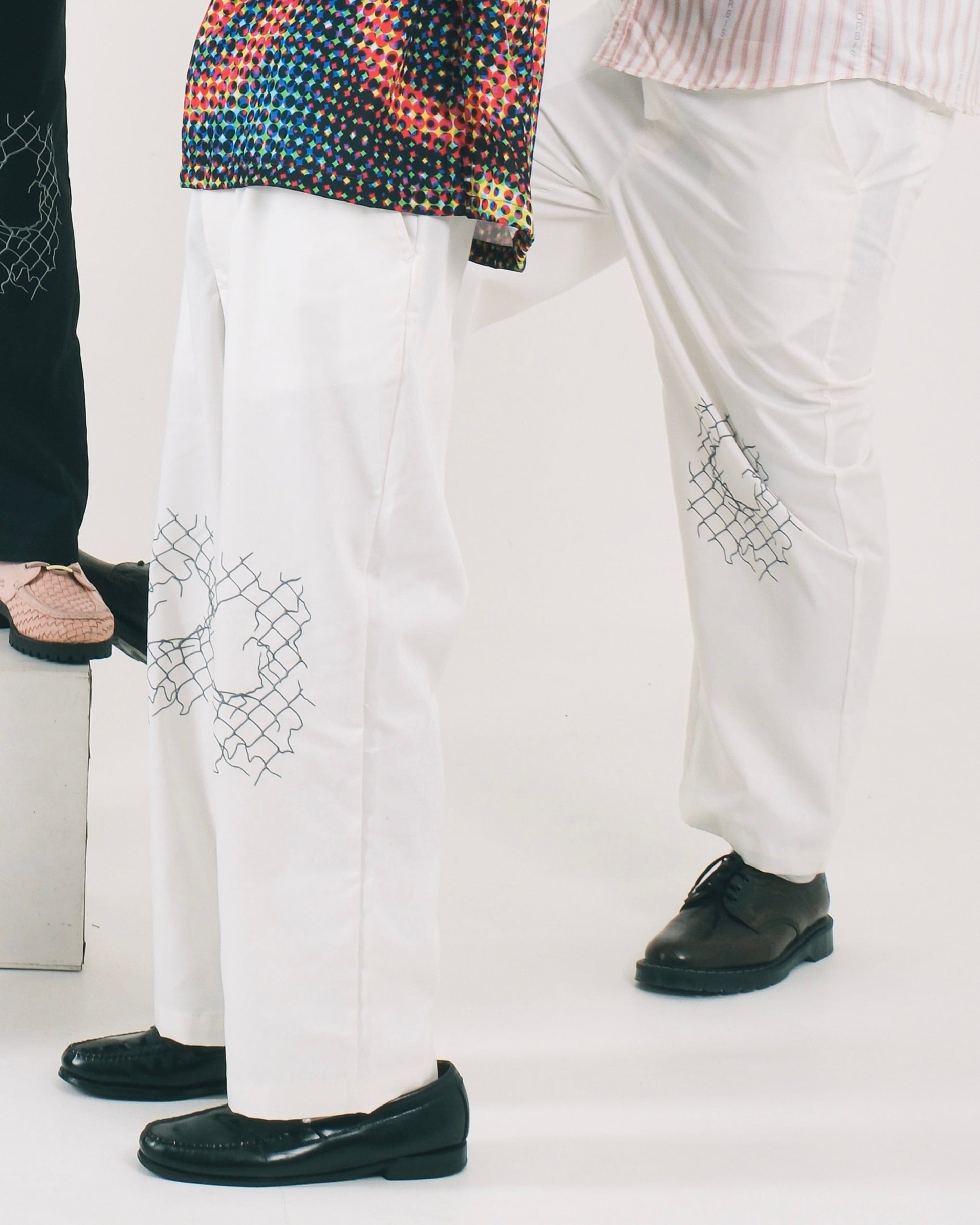 WHITE* Orbis Wire Regular Pants - White