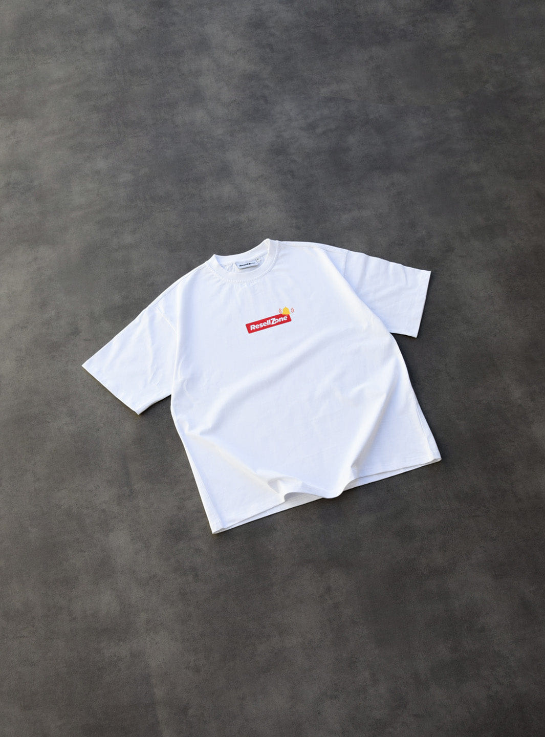 WHITE* ResellZone Subscribe T - Shirt White