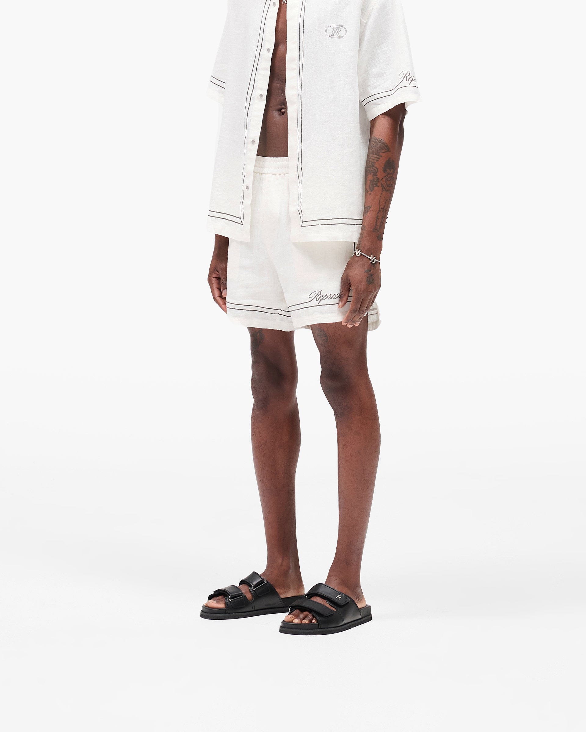 SC25 Border Short - Whisper White