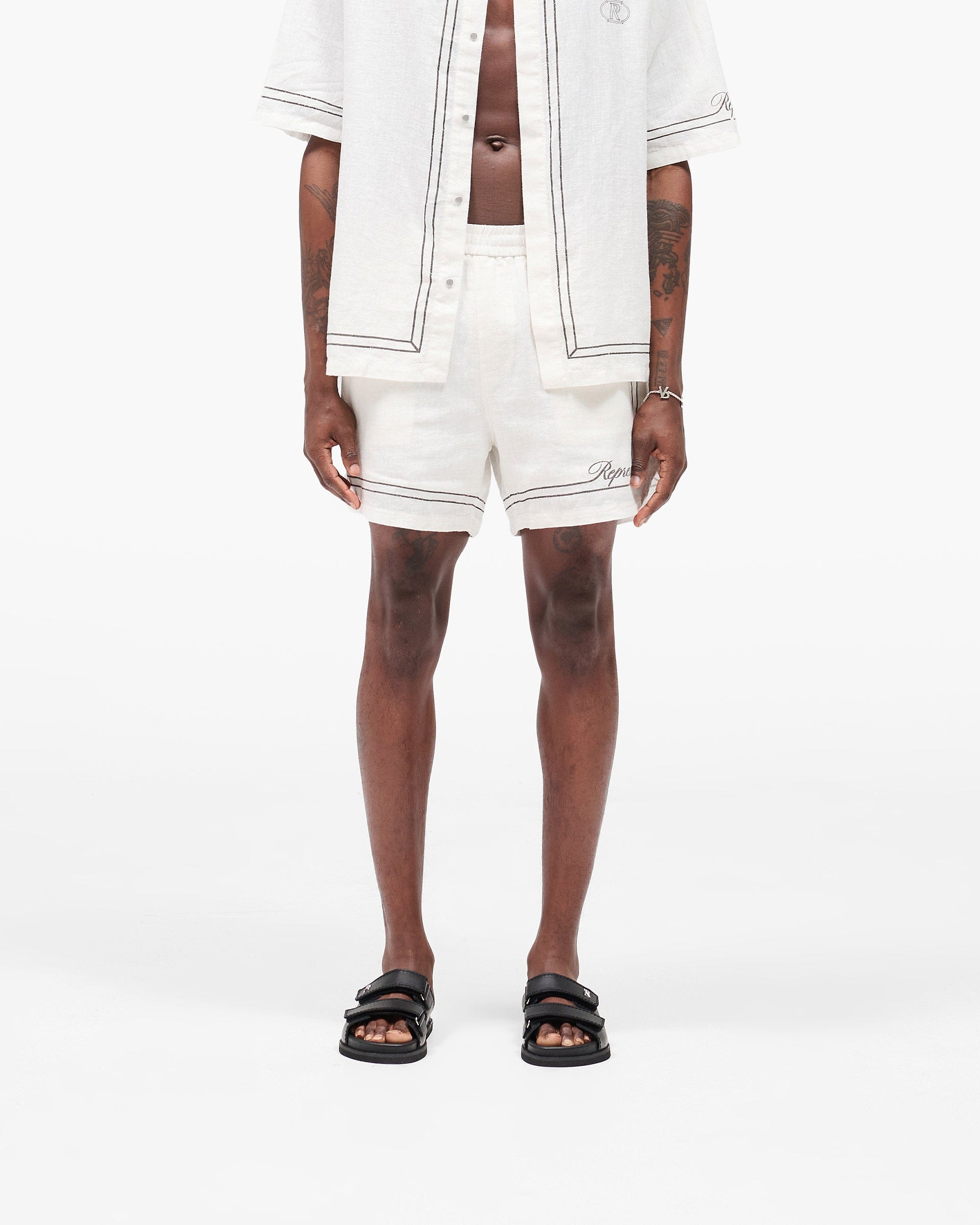 SC25 Border Short - Whisper White