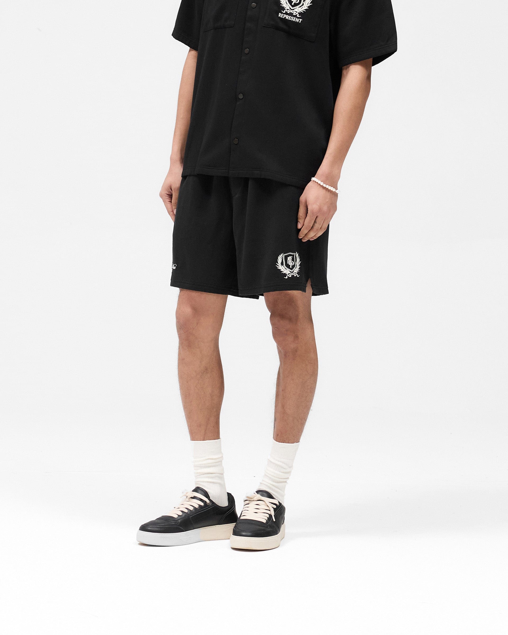 SS25 Represent Crest Short - Jet Black