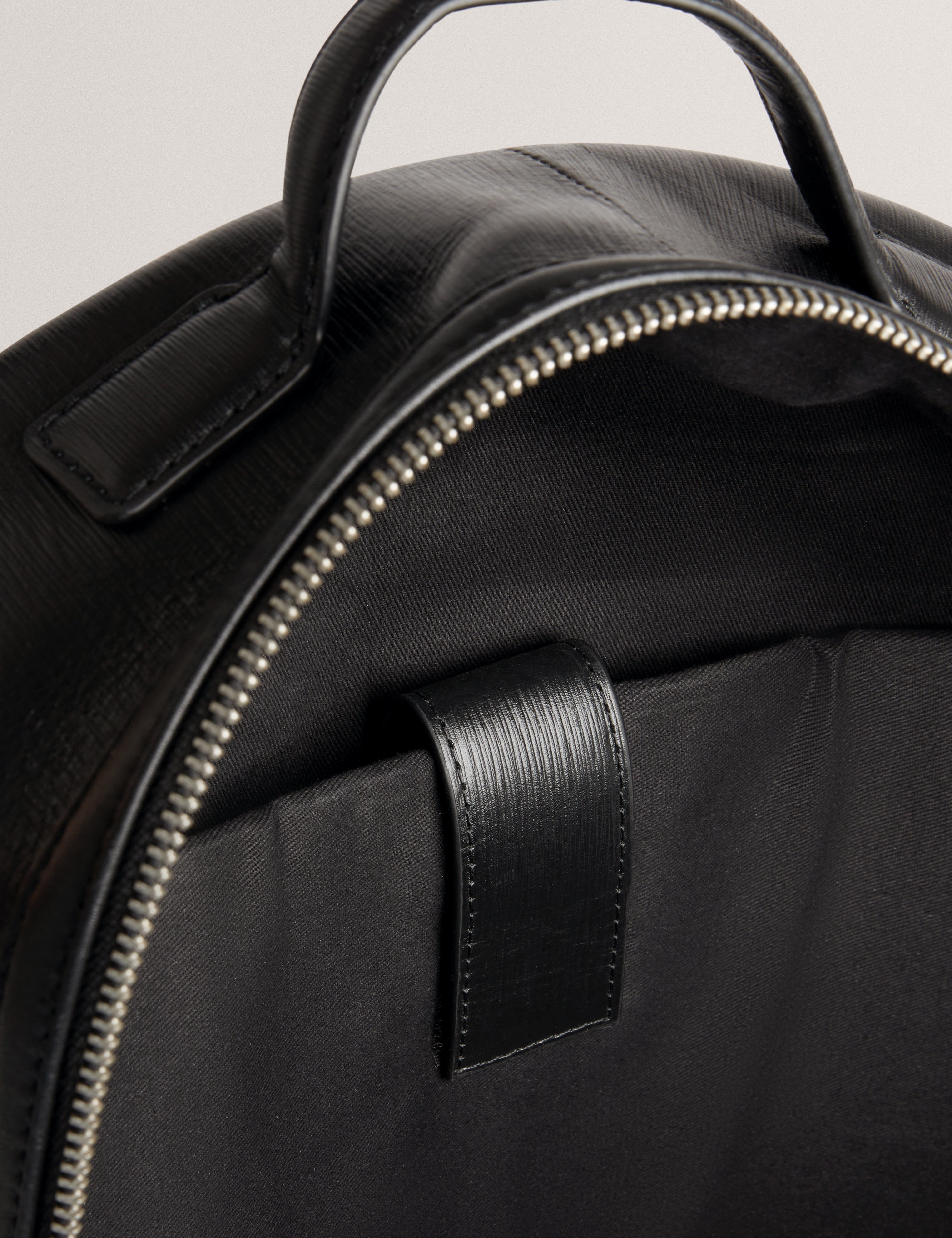 BARK Bailor Bark Texture Leather Backpack Black