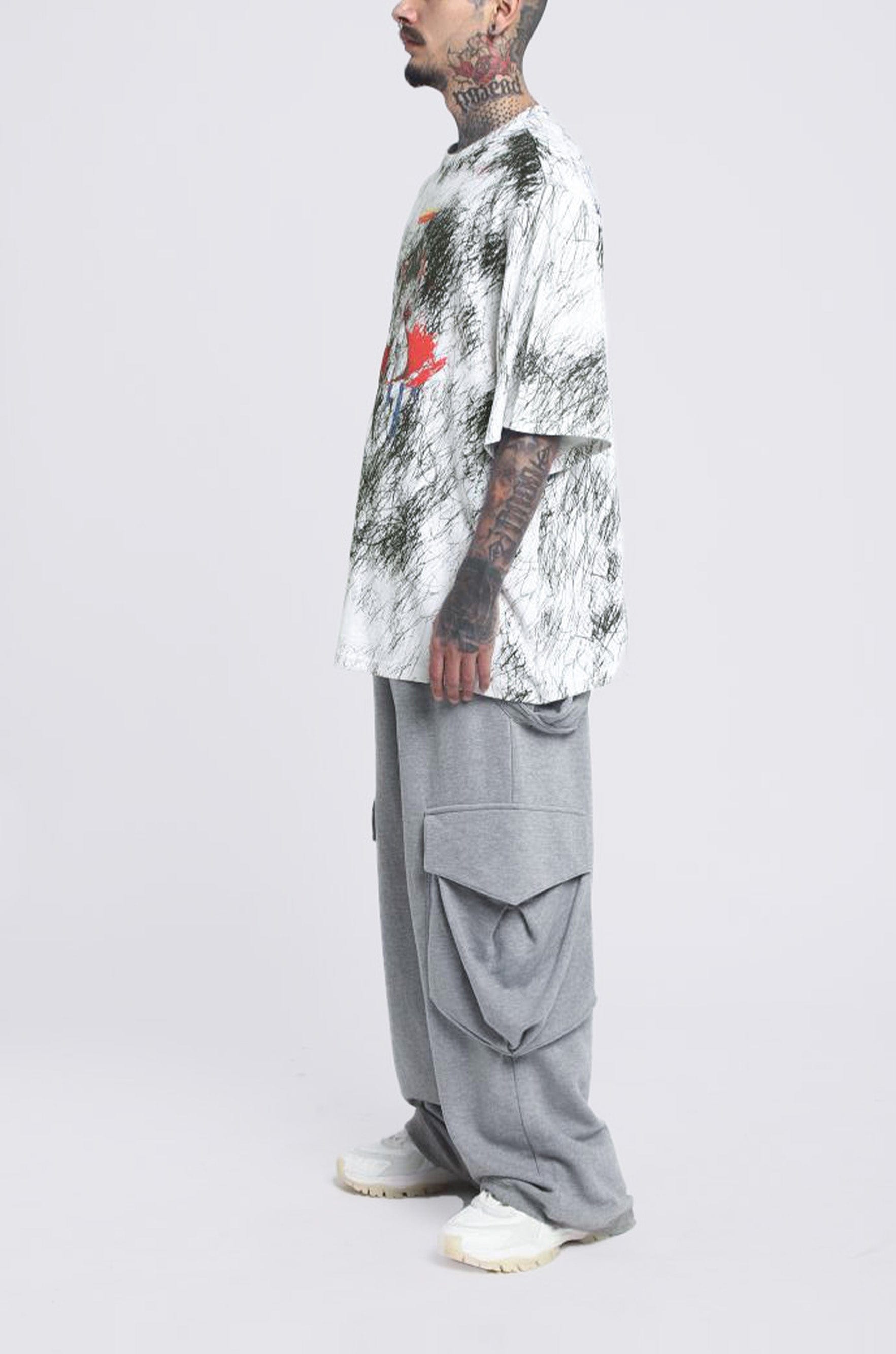 WHITE* GC - 06 T - shirt (White)