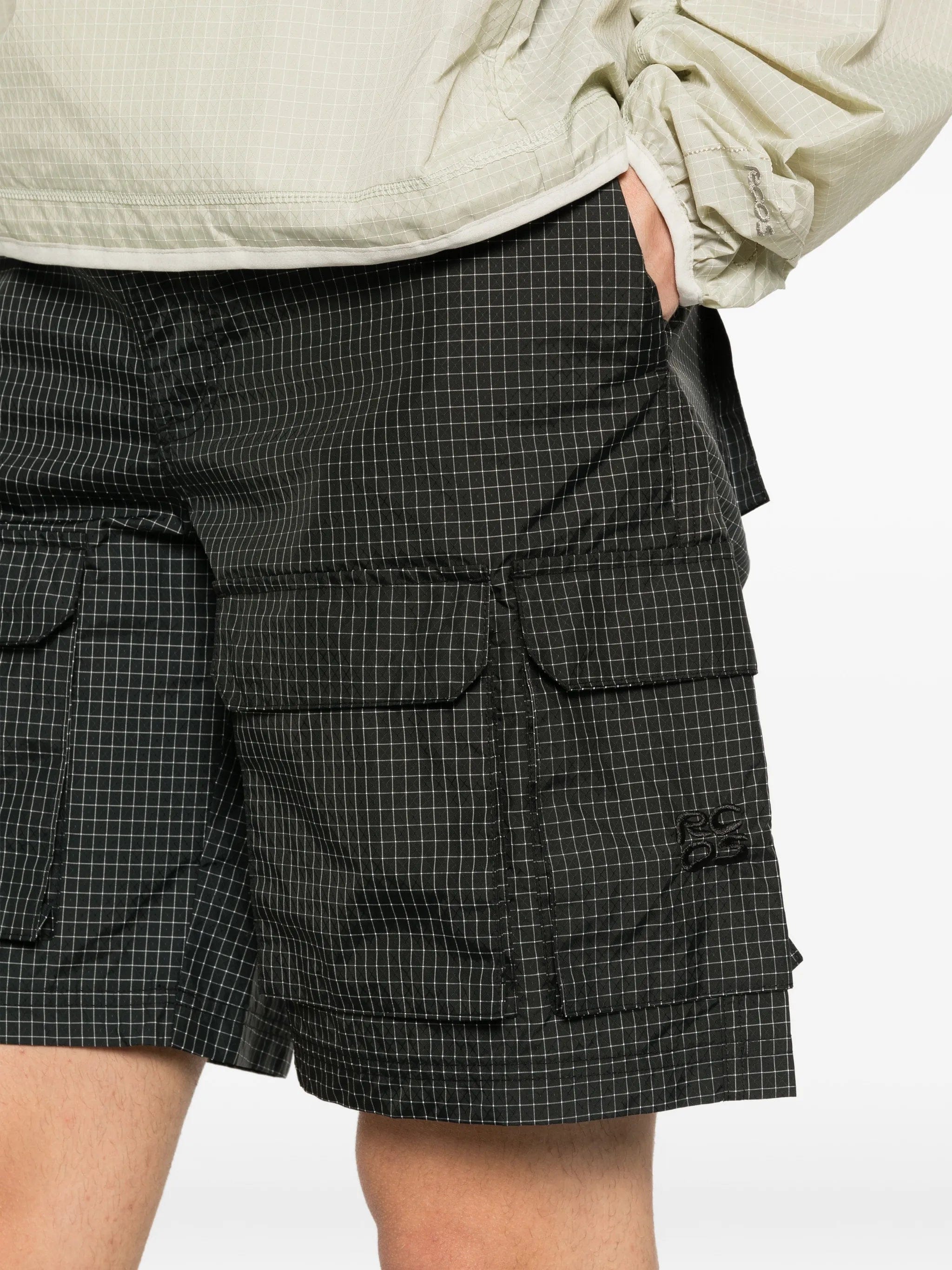 RC Outdoor Supply check - pattern shorts