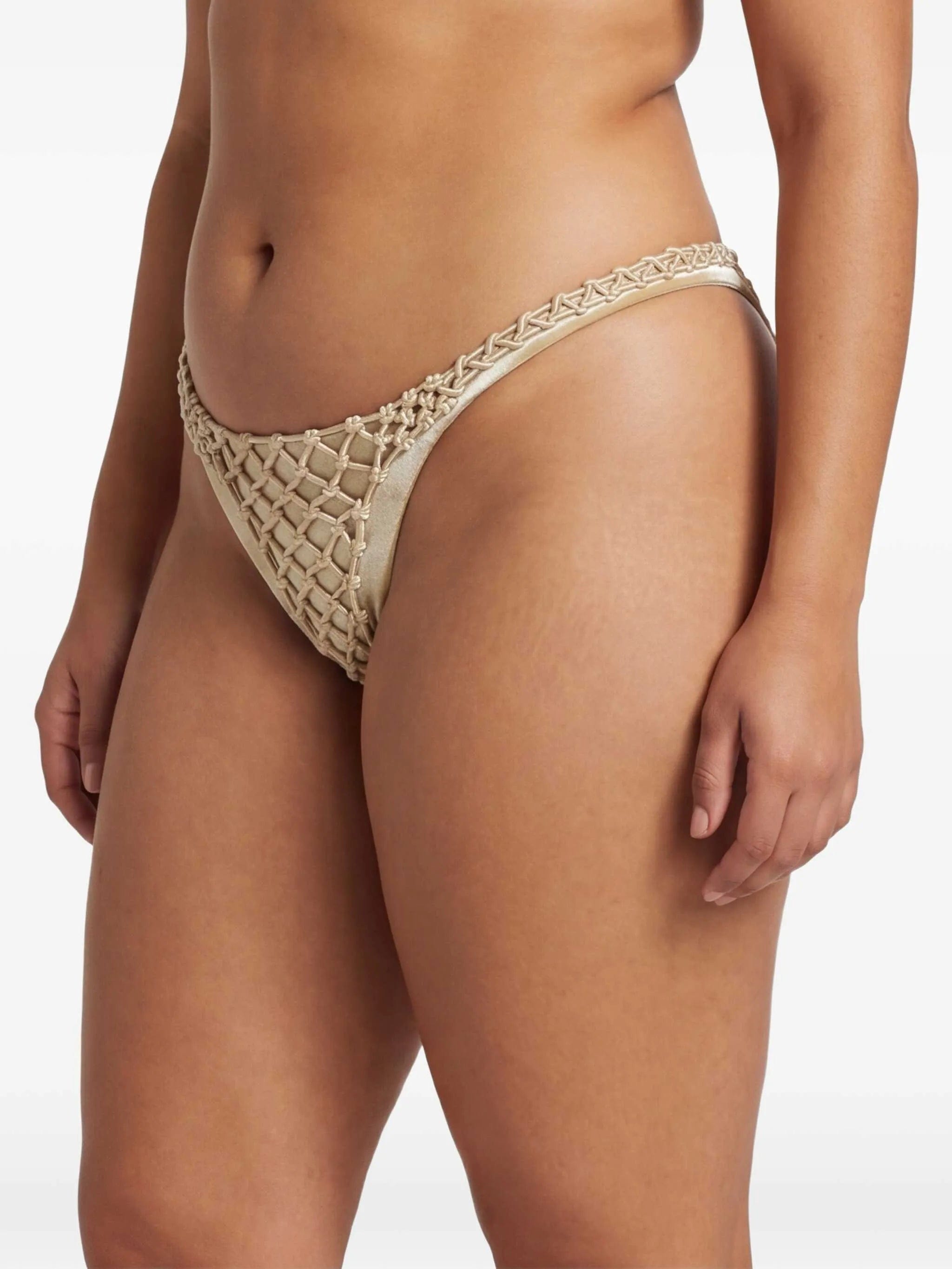 Isa Boulder Corara macrame bikini bottom