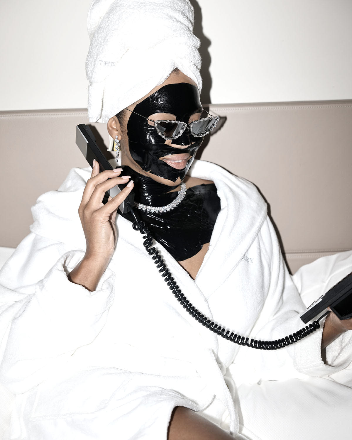 111skin Black Diamond Lifting and Firming Neck Mask