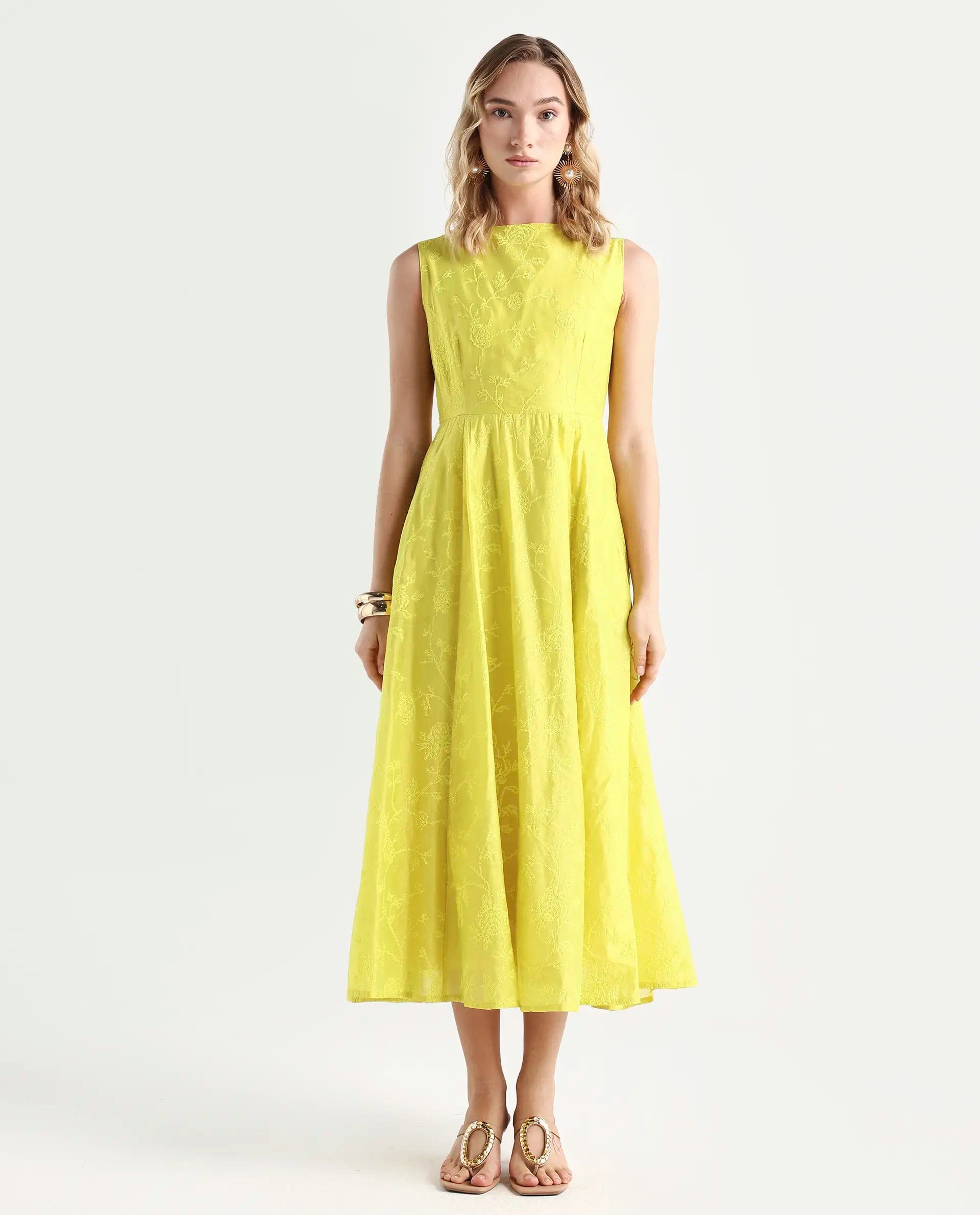 Rareism Women's Prero Green Viscose Blend Boat Neck Plain Sleeveless Midi A - Line Dress