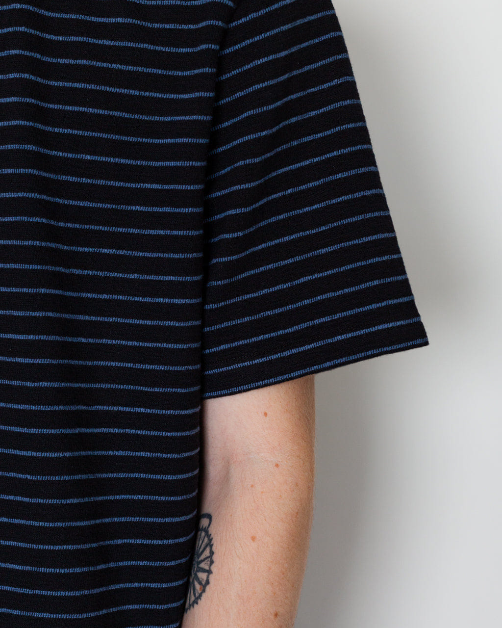 Folk S/S Textured Stripe T-Shirt - Black/Soft Blue