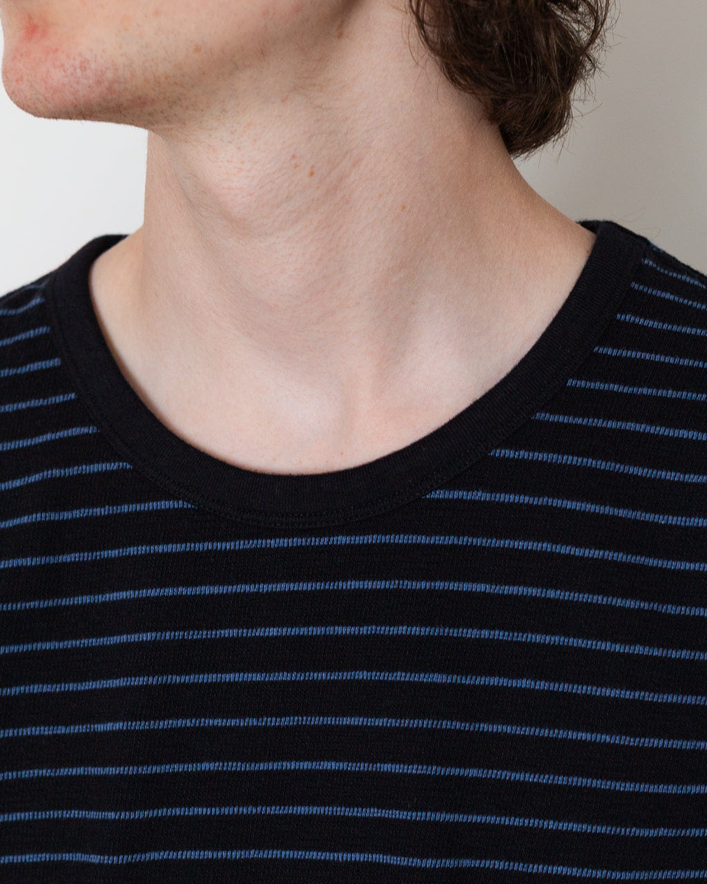 Folk L/S Texture T-Shirt - Black/Soft Blue