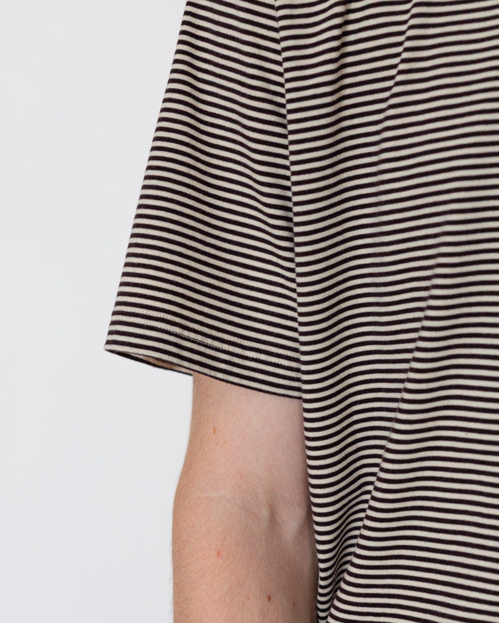Folk 1X1 Stripe T-Shirt - Espresso/Stone