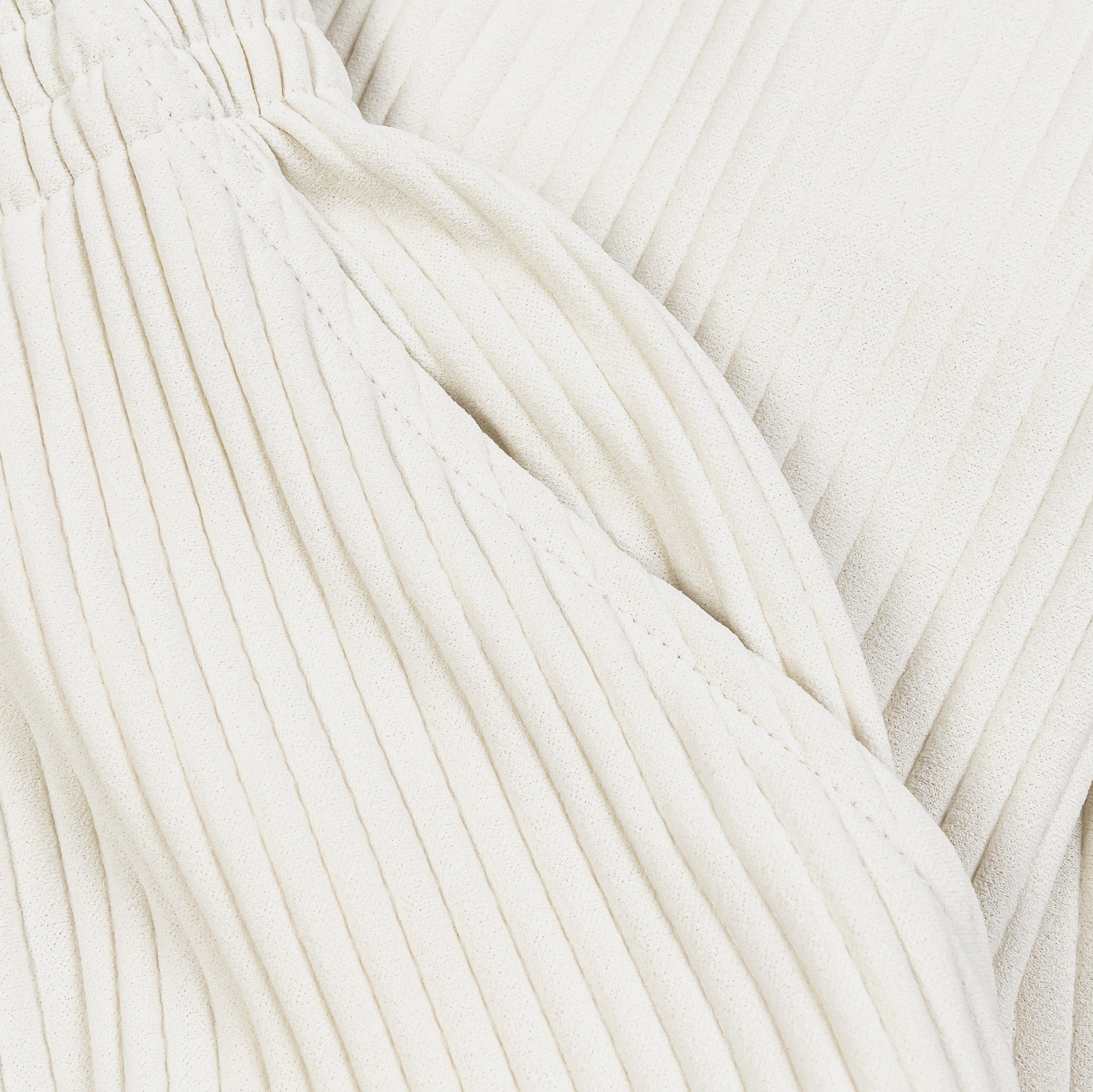 SACRE Pleated Joggers Womens Pants (Cream)