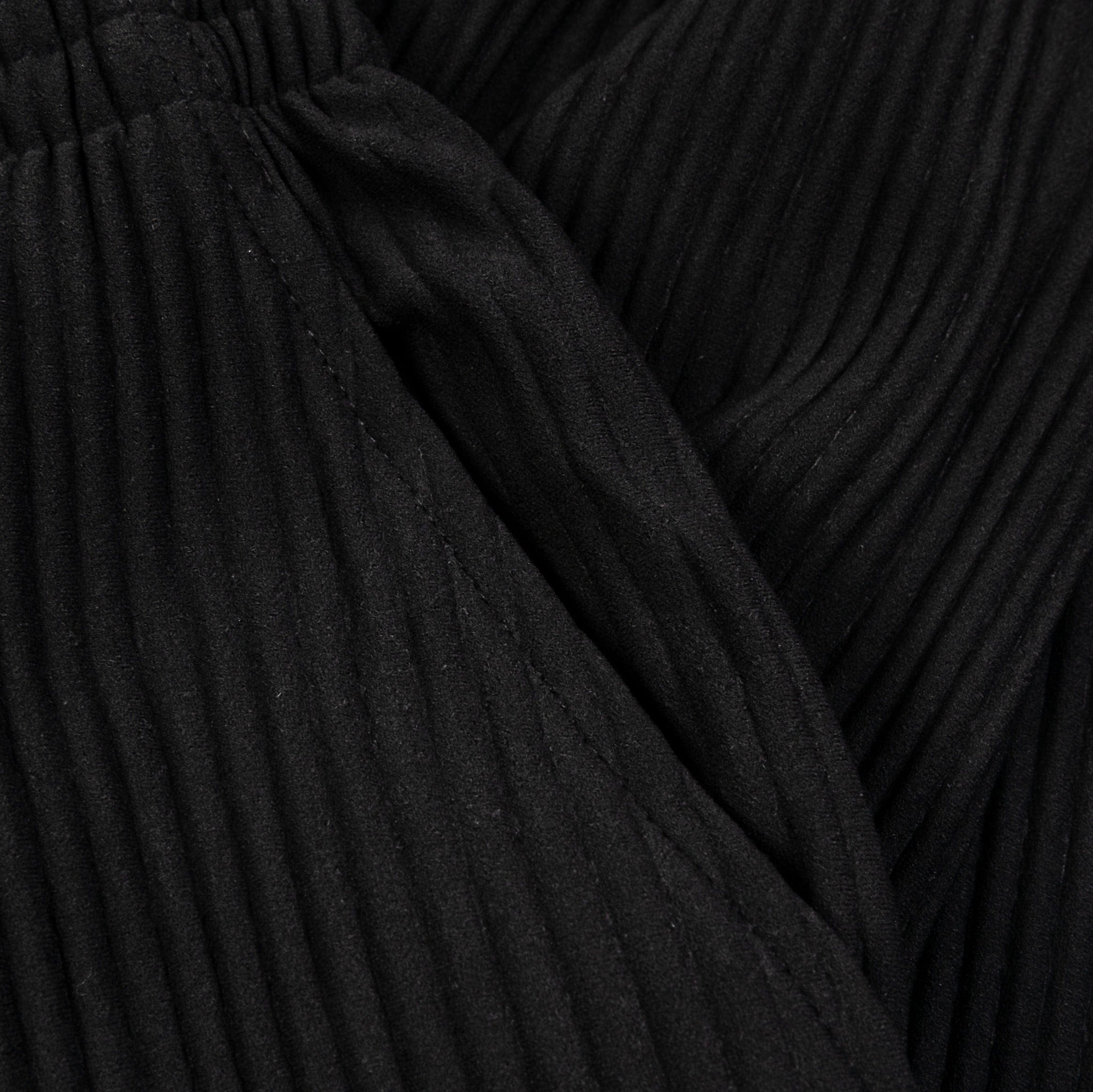 SACRE Pleated Joggers Womens Pants (Black)