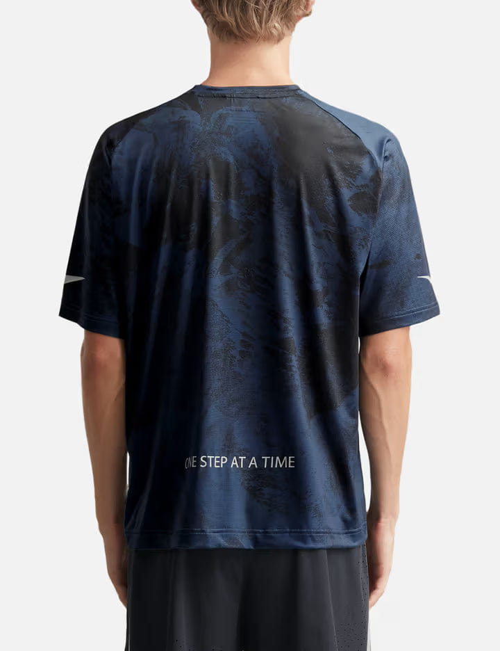 And Wander Altra × AND WANDER Graphic Short Sleeve T - Shirt