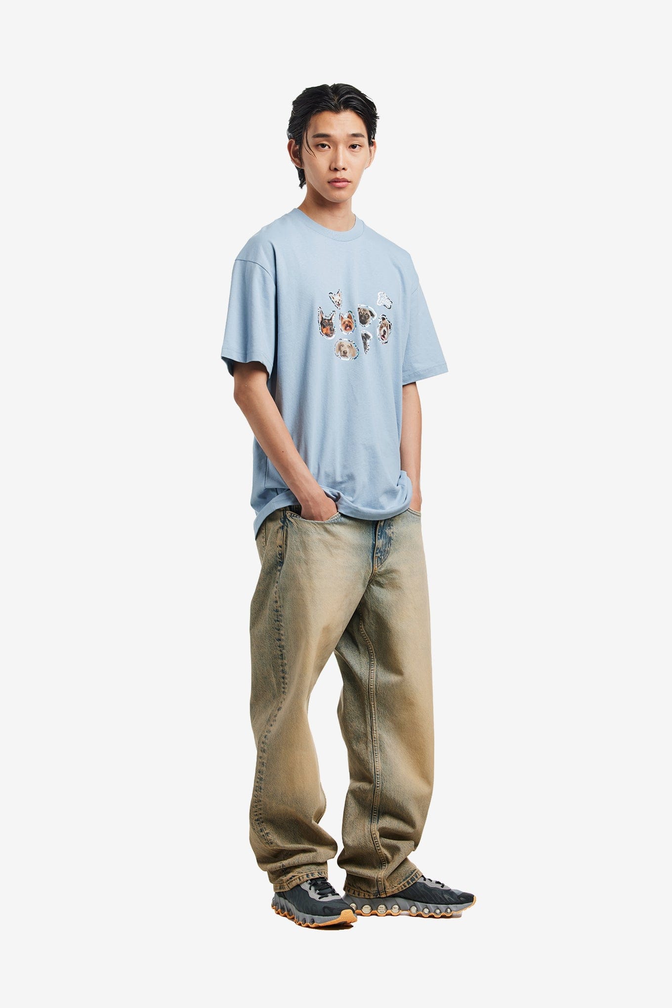 PATTA DOGS T - SHIRT