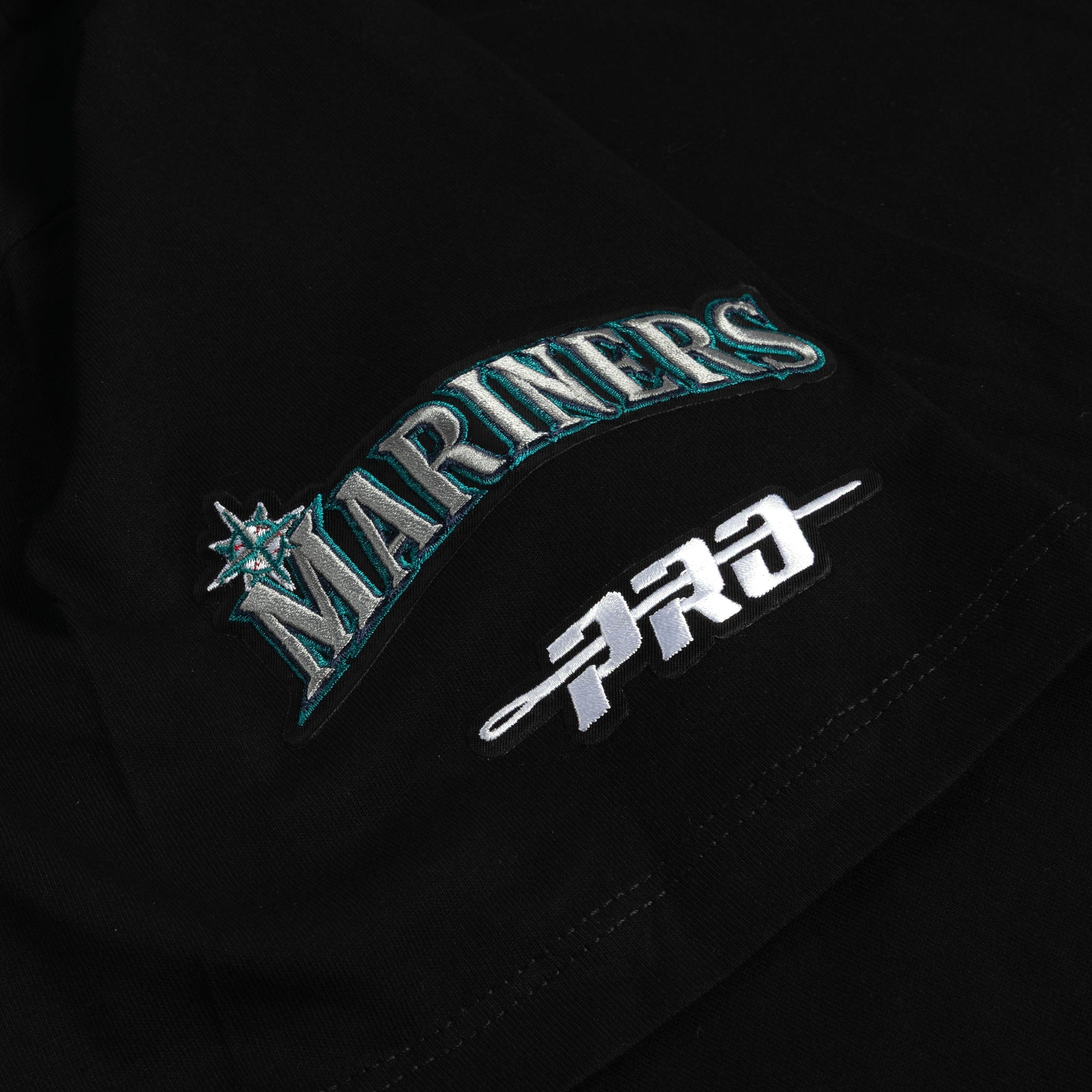 PRO Standard Seattle Mariners Victory Drop Shoulder Mens Short Sleeve Shirt (Black/Red)