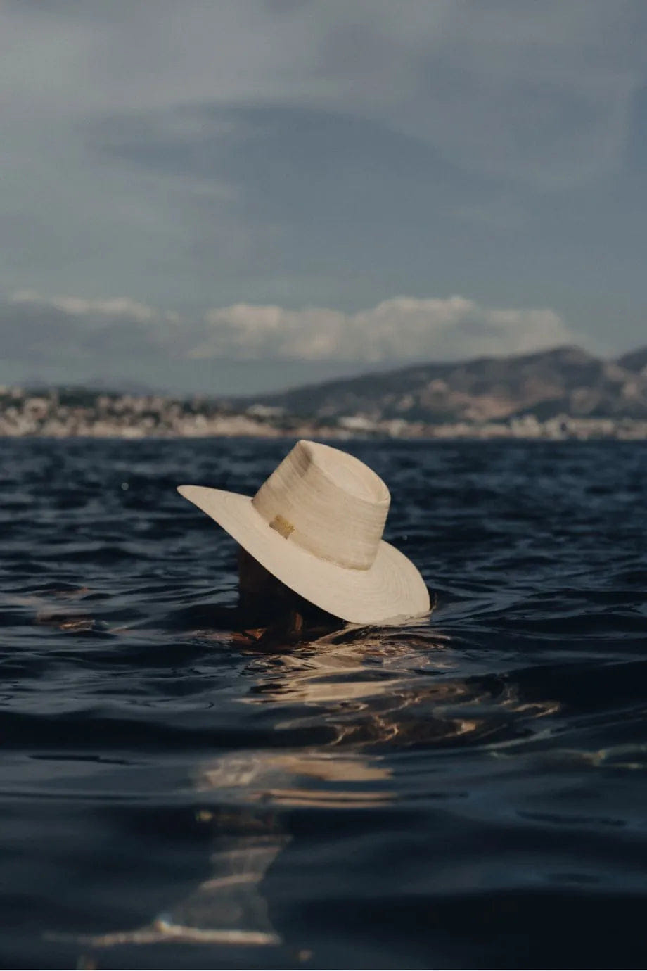 VAN PALMA Nino Straw Hat in Cream
