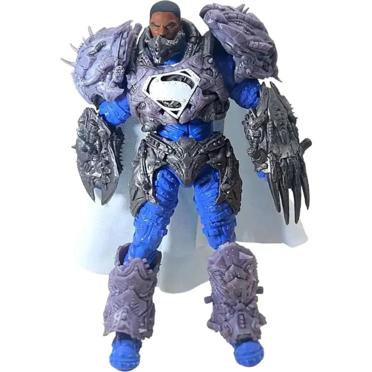 Mcfarlane Toys DC Comics [Superman: Ghosts of Krypton] - Armored Earth - 2 Superman Action Figure with Comic Book (7", Platinum Edition) - McFarlane Toys - Page Punchers Series